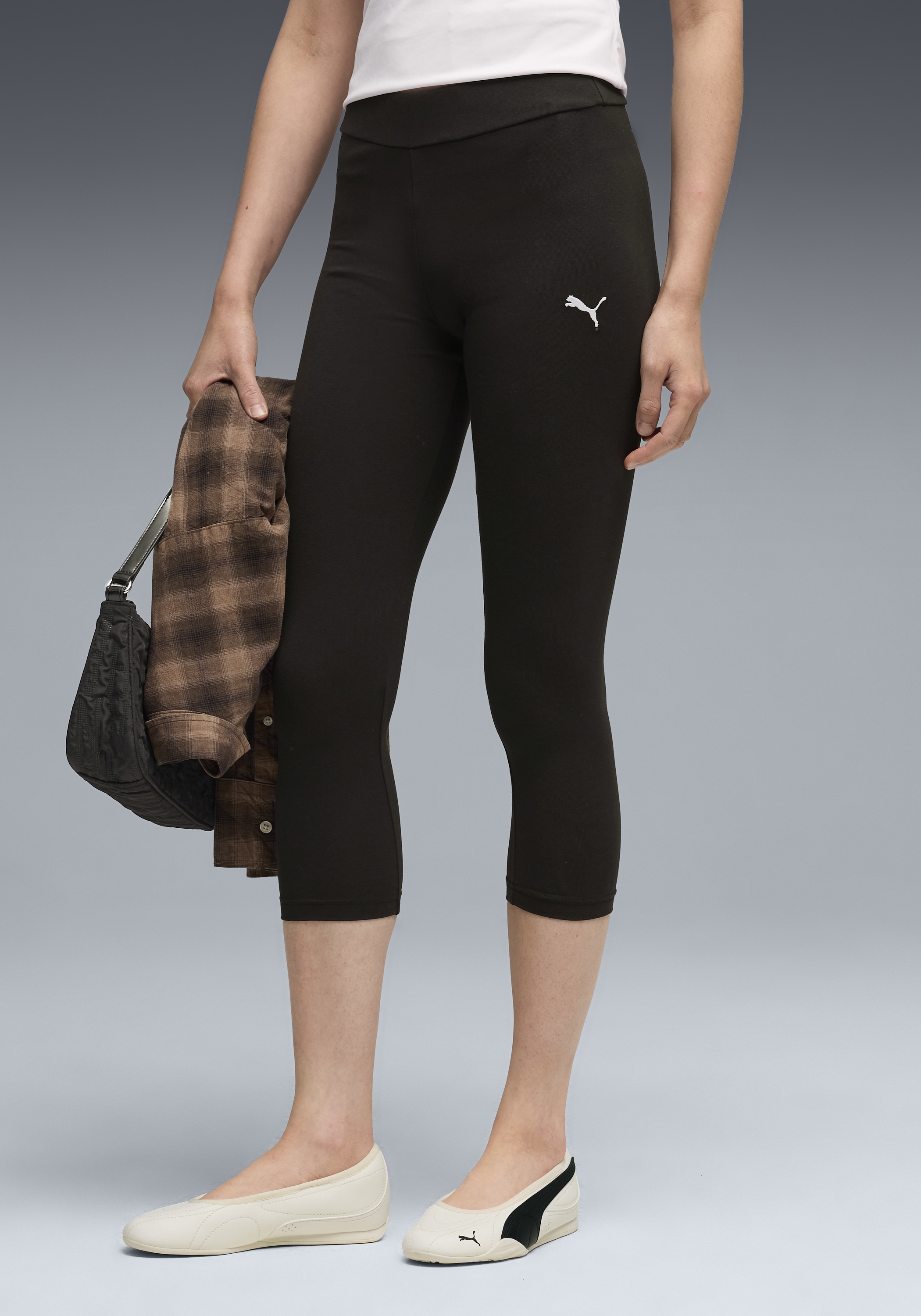 Image of PUMA Leggings "ESS CAPRI LEGGINGS" aus Baumwollmischung, sportlicher Stil, schmale Passform
