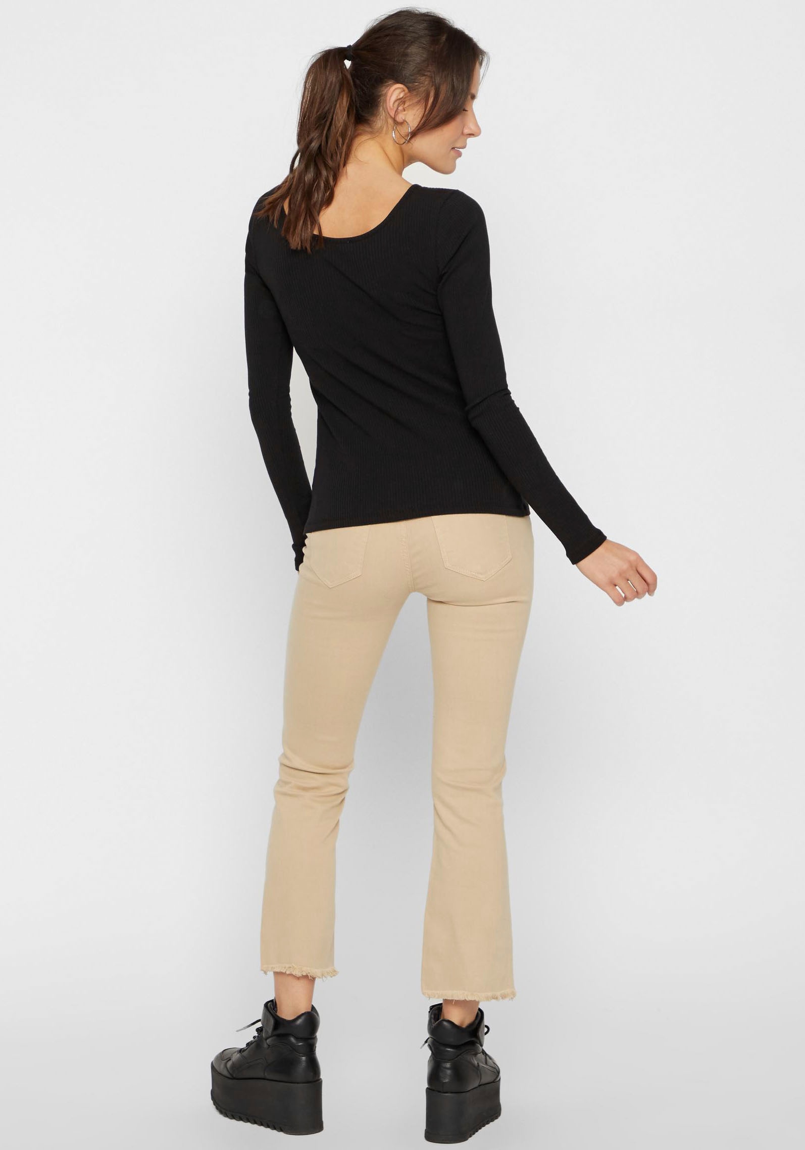 pieces Langarmshirt »PCKITTE LS TOP NOOS BC«