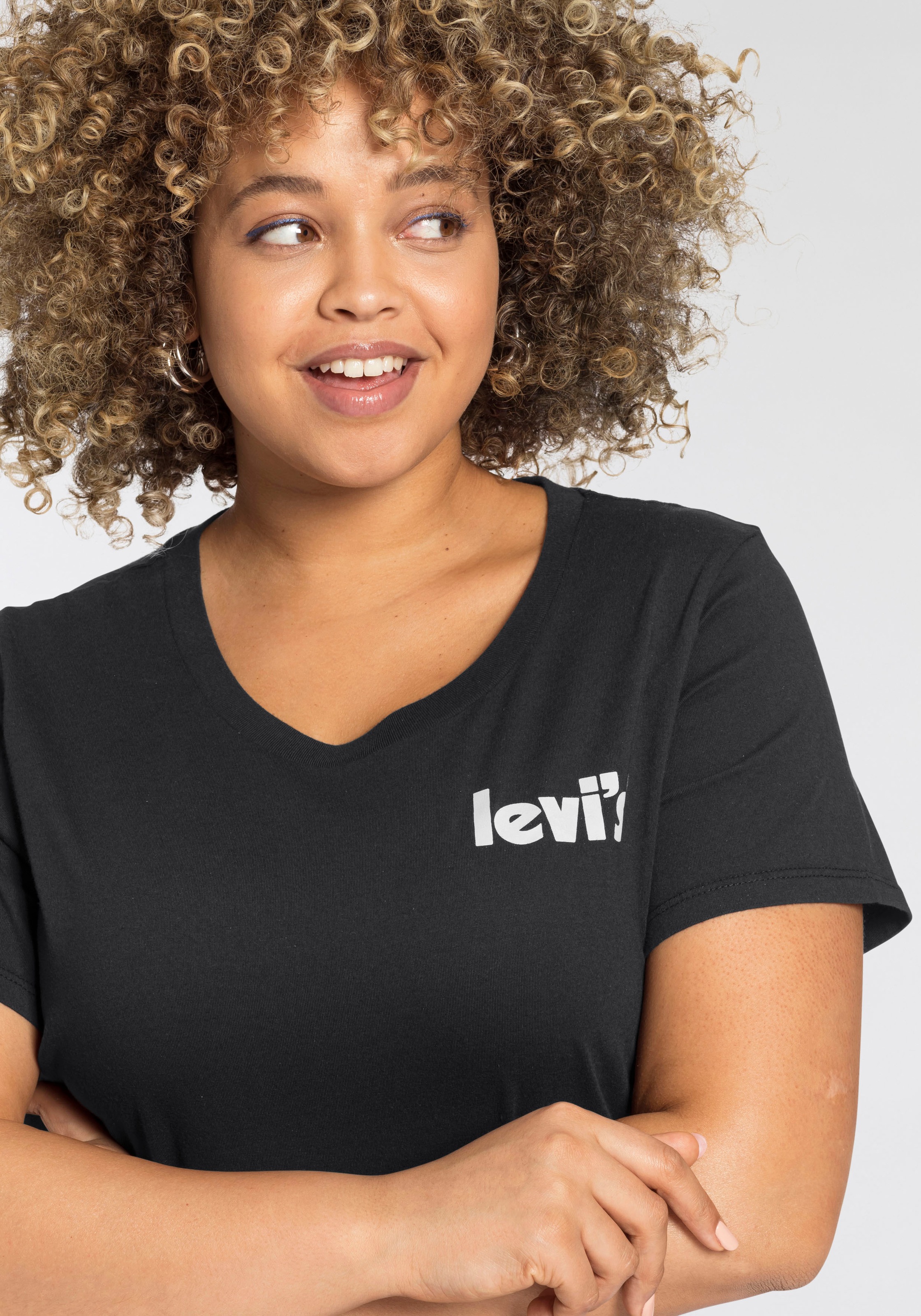 Levi's® Plus Kurzarmshirt »PL PERFECT TEE«
