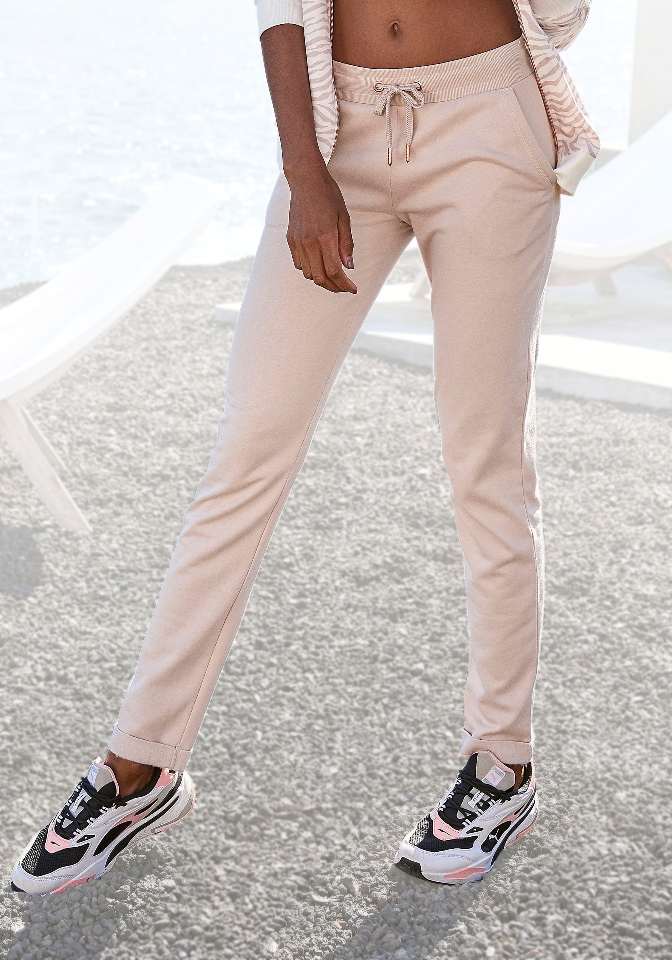 Image of LASCANA Loungepants, mit modischem Umschlagsaum bei Ackermann Versand Schweiz