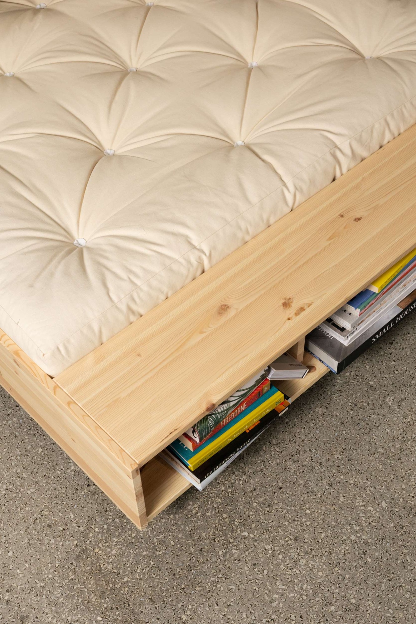 Karup Design Stauraumbett »Merge Bed Bettgestell m. integrierter Bank m. Stauraum, mehrere Grössen«, inkl. Lattenrost, excl. Matratze, FSC®-zertifiziertes Massivholz