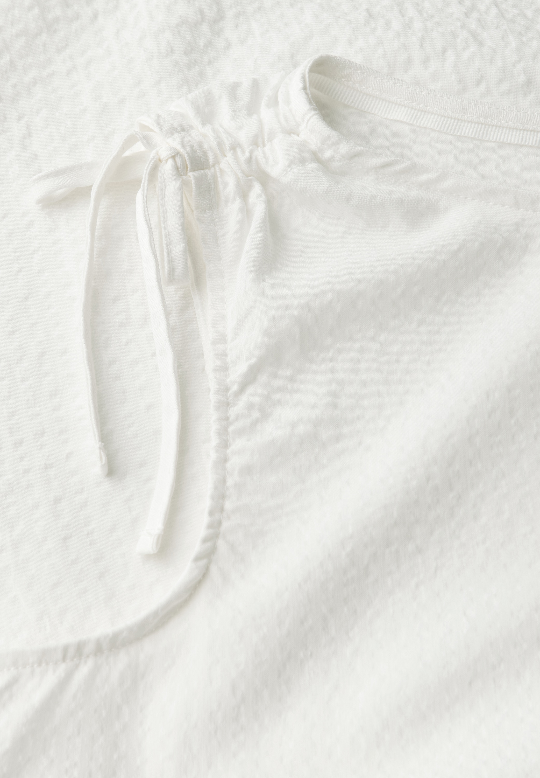 STREET ONE Blusentop, im Crinkle-Look, mit Knoten-Details