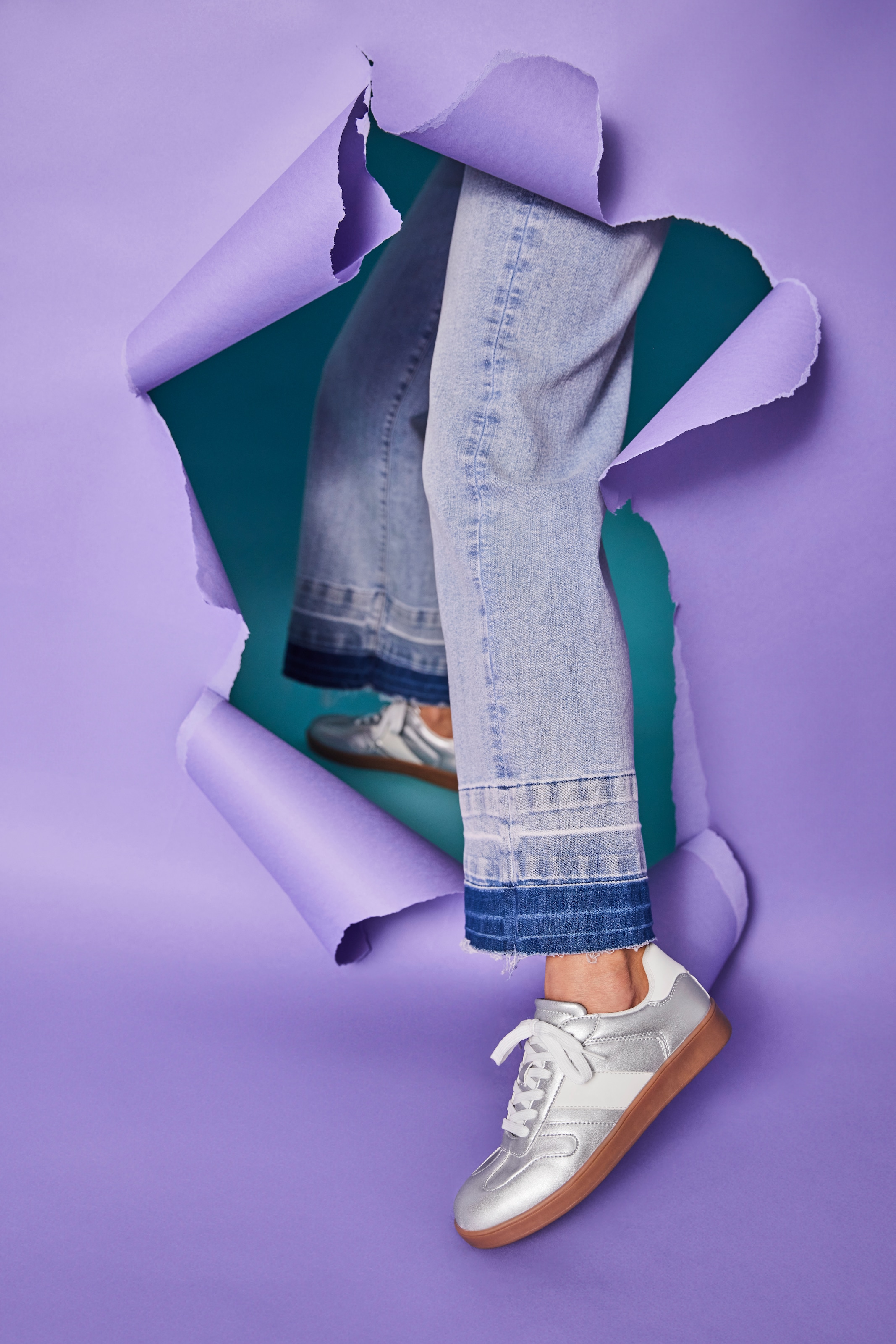 Aniston SHOES Sneaker  , Retro-Sneaker, Freizeitschuh, Schnürschuh - neue KOLLEKTION