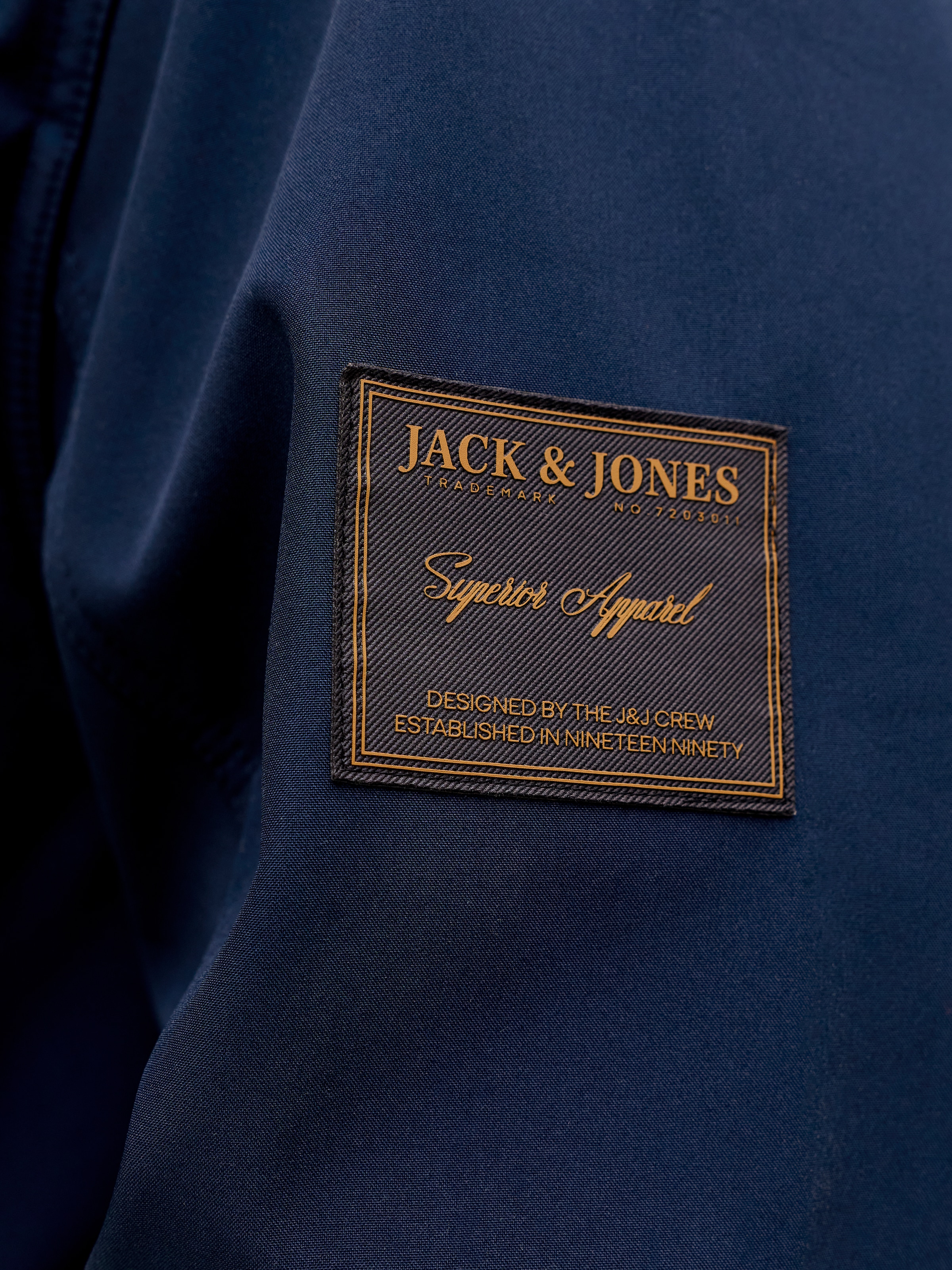 Jack & Jones PlusSize Veste softshell »JJEPARKER SOFTSHELL COLLAR BOMBER SN PLS« Veste softshell en polyester, taille Plus, avec col montant