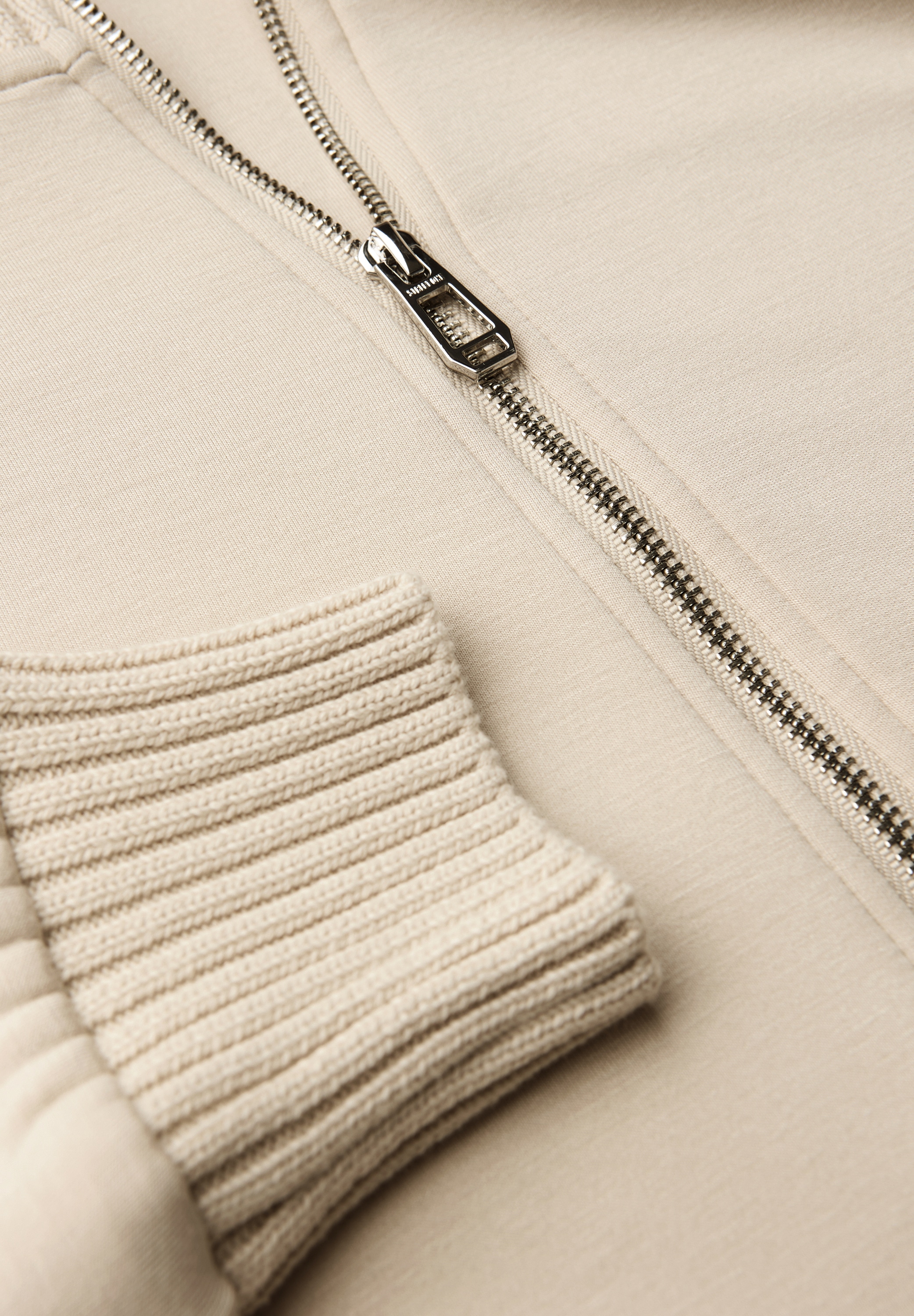 STREET ONE Sweatjacke, mit Strickdetails und Stehkragen