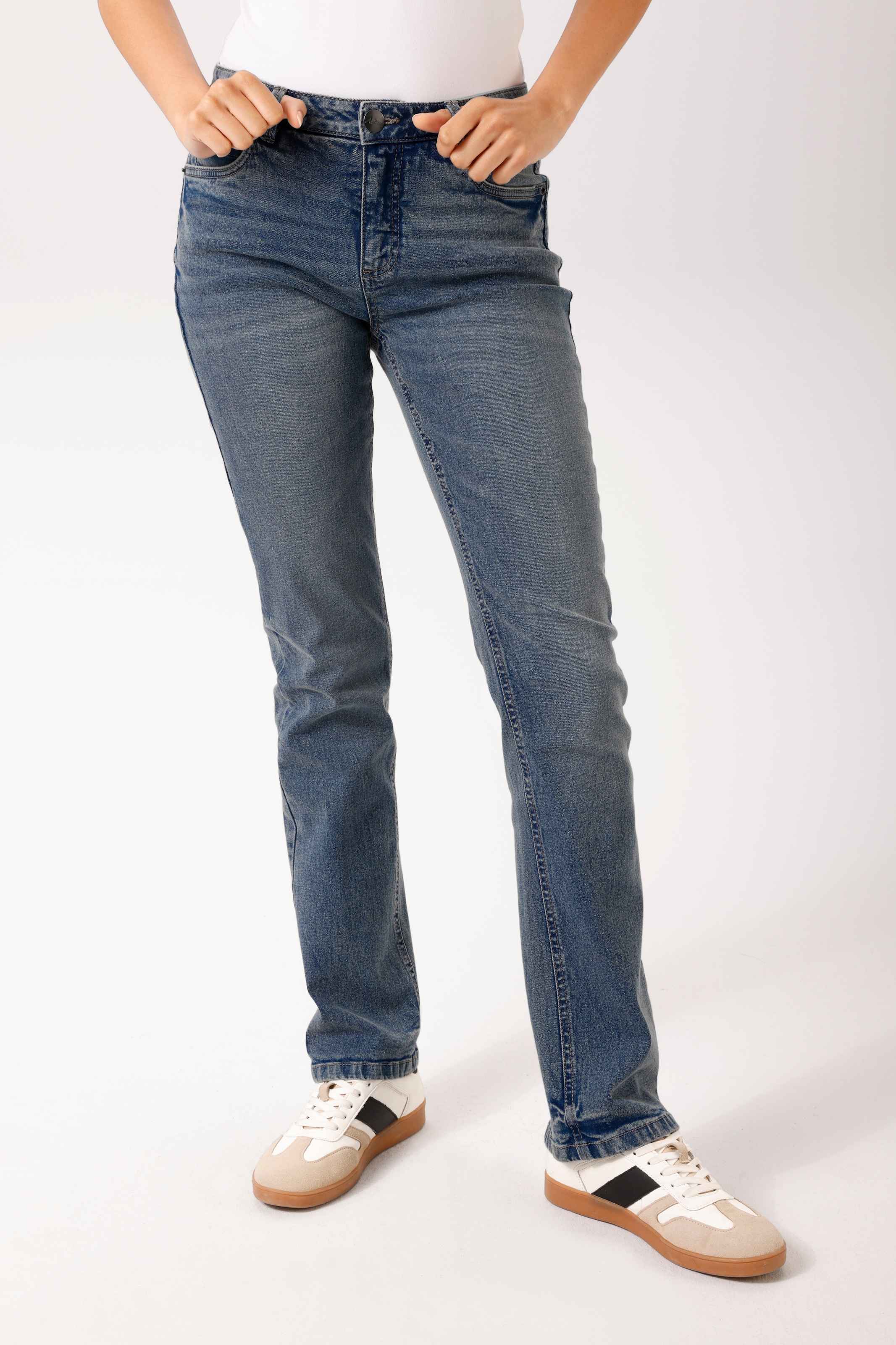 Image of Aniston CASUAL 5-Pocket-Jeans in dezenter Bootcut-Form - NEUE KOLLEKTION