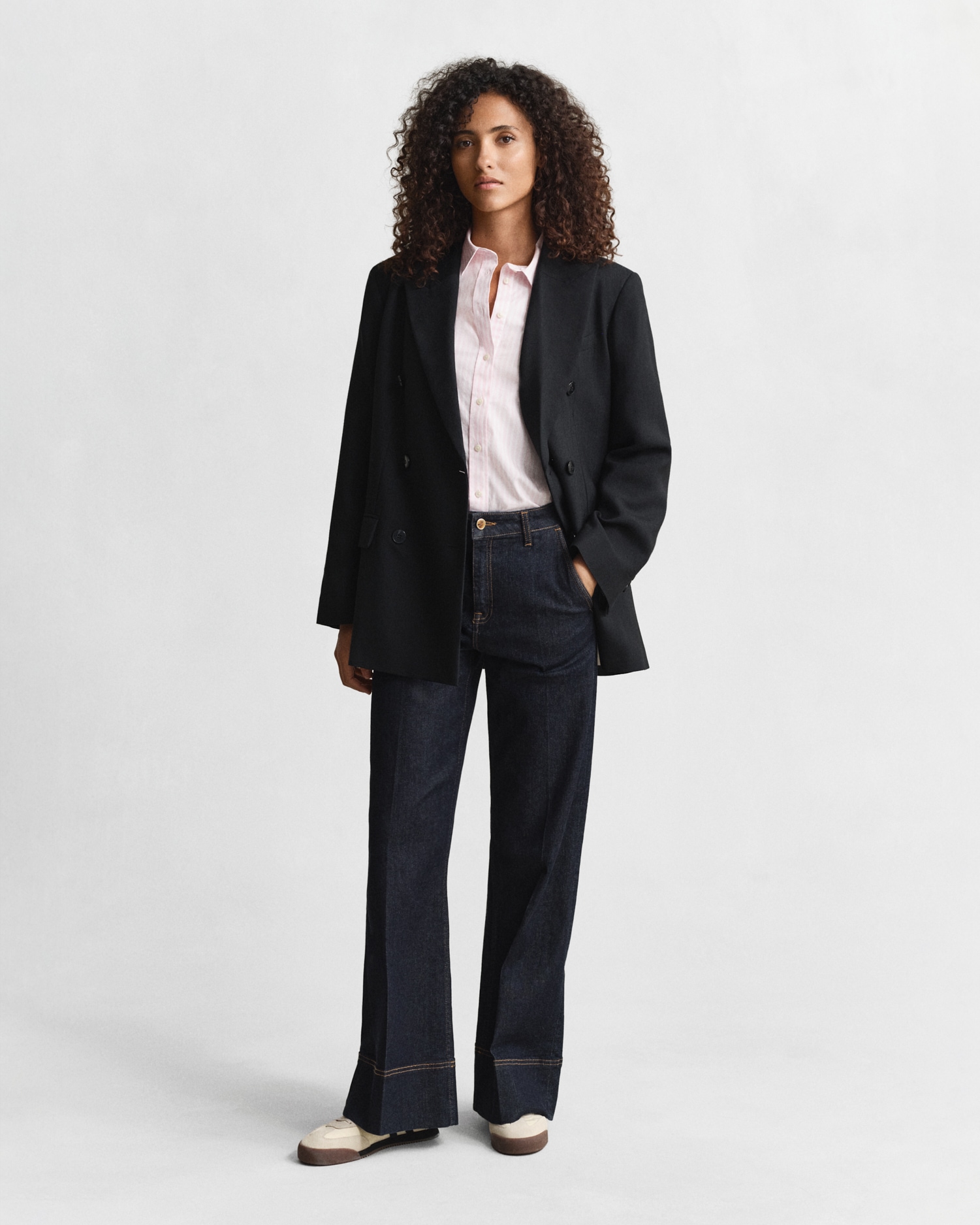 Gant Blouse chemise »REG POPLIN STRIPED SHIRT« mit einer kleinen Logostickerei auf der Brust