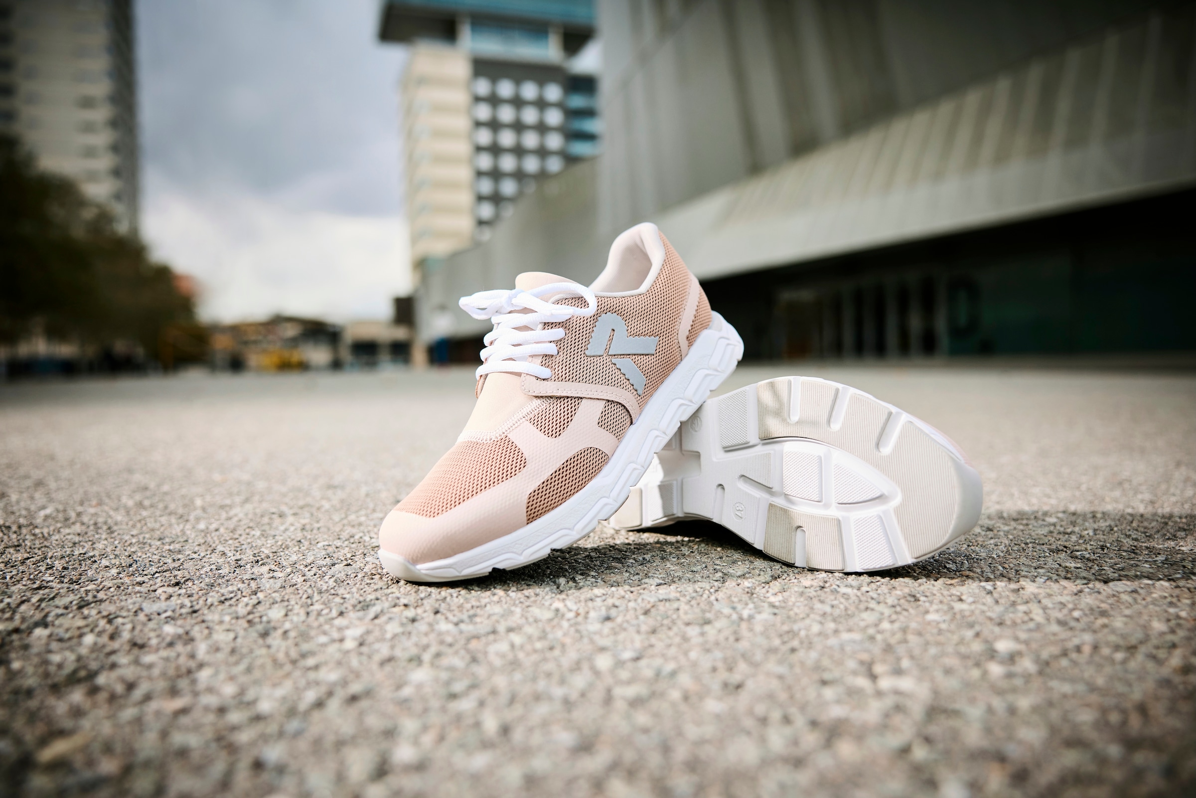 RIEKER Sport Baskets slip-on »Preston«  chaussure de loisirs, chaussure basse, chaussure à enfiler avec élastique