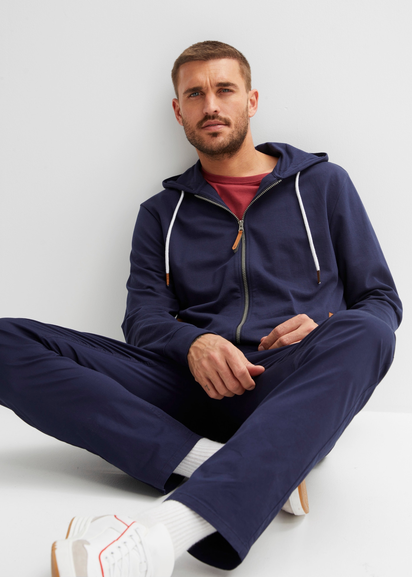 bonprix Kapuzensweatjacke Regular Fit, mit Kapuze