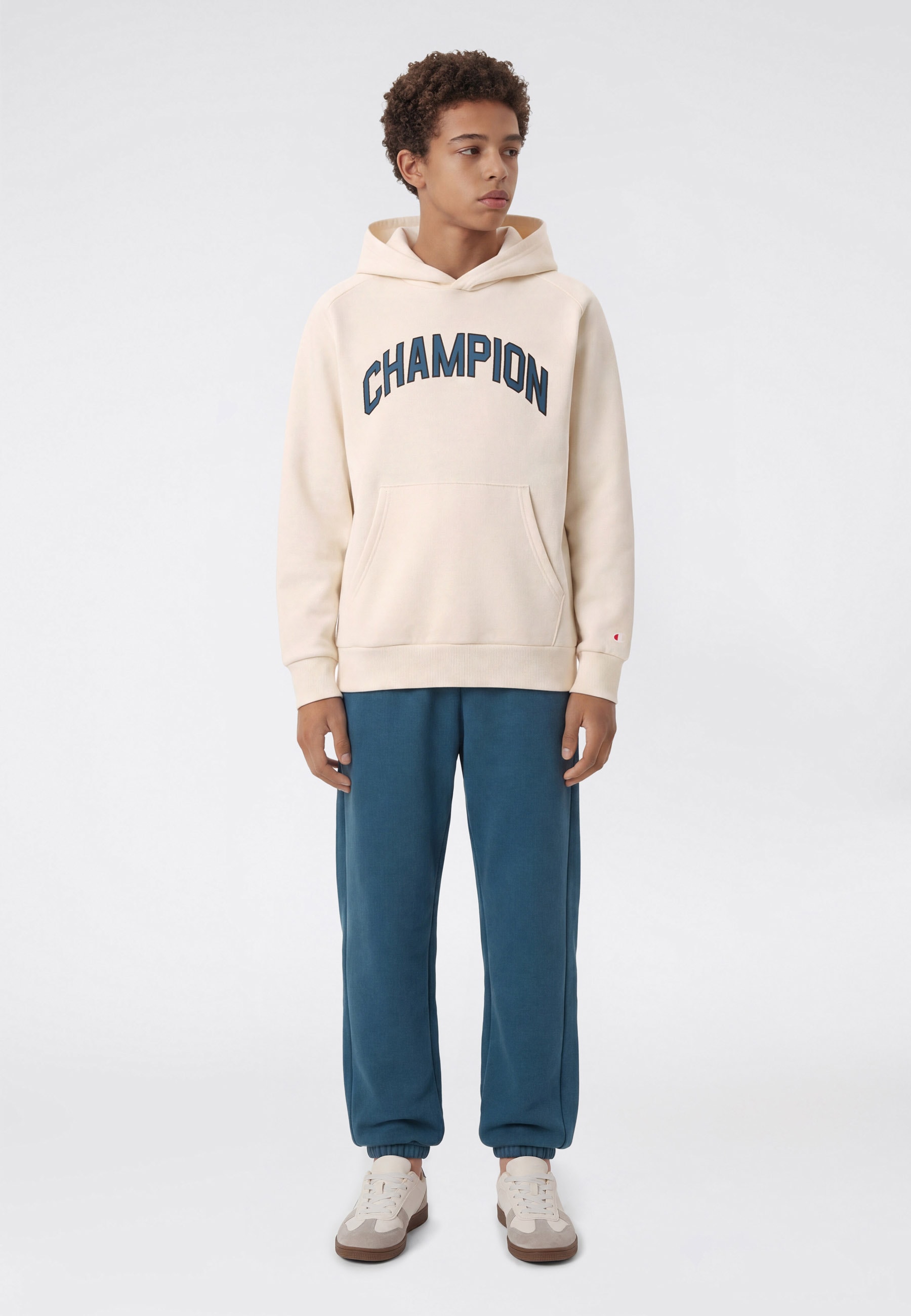 Champion Kapuzensweatshirt »SPORTWEAR HOODIE Loose Fit«, Loose-Fit-Passform, lässiger Schnitt, aus Baumwolle und Polyester
