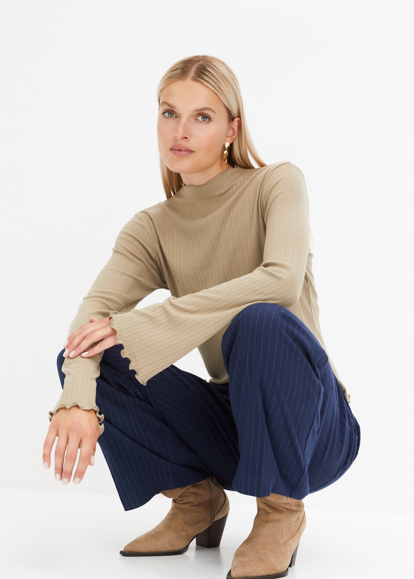 bonprix Langarmshirt »Geripptes Langarmshirt« Geripptes Langarmshirt mit Wellensaum