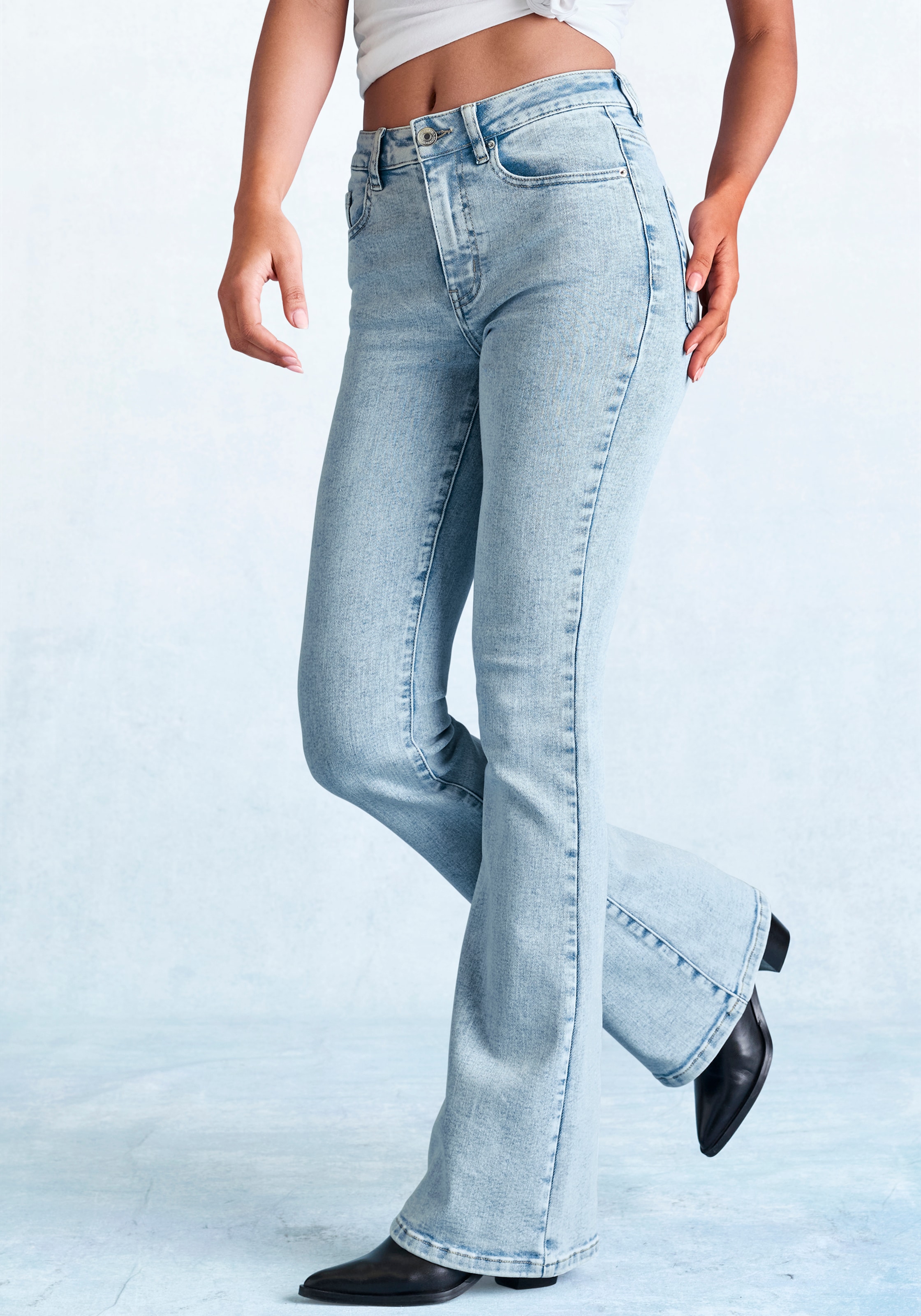 French Connection Jeans bootcut »mit Used-Waschung und klassischem 5-Pocket-Design« pantalon évasé, jeans flare, jeans stretch, matière élastique