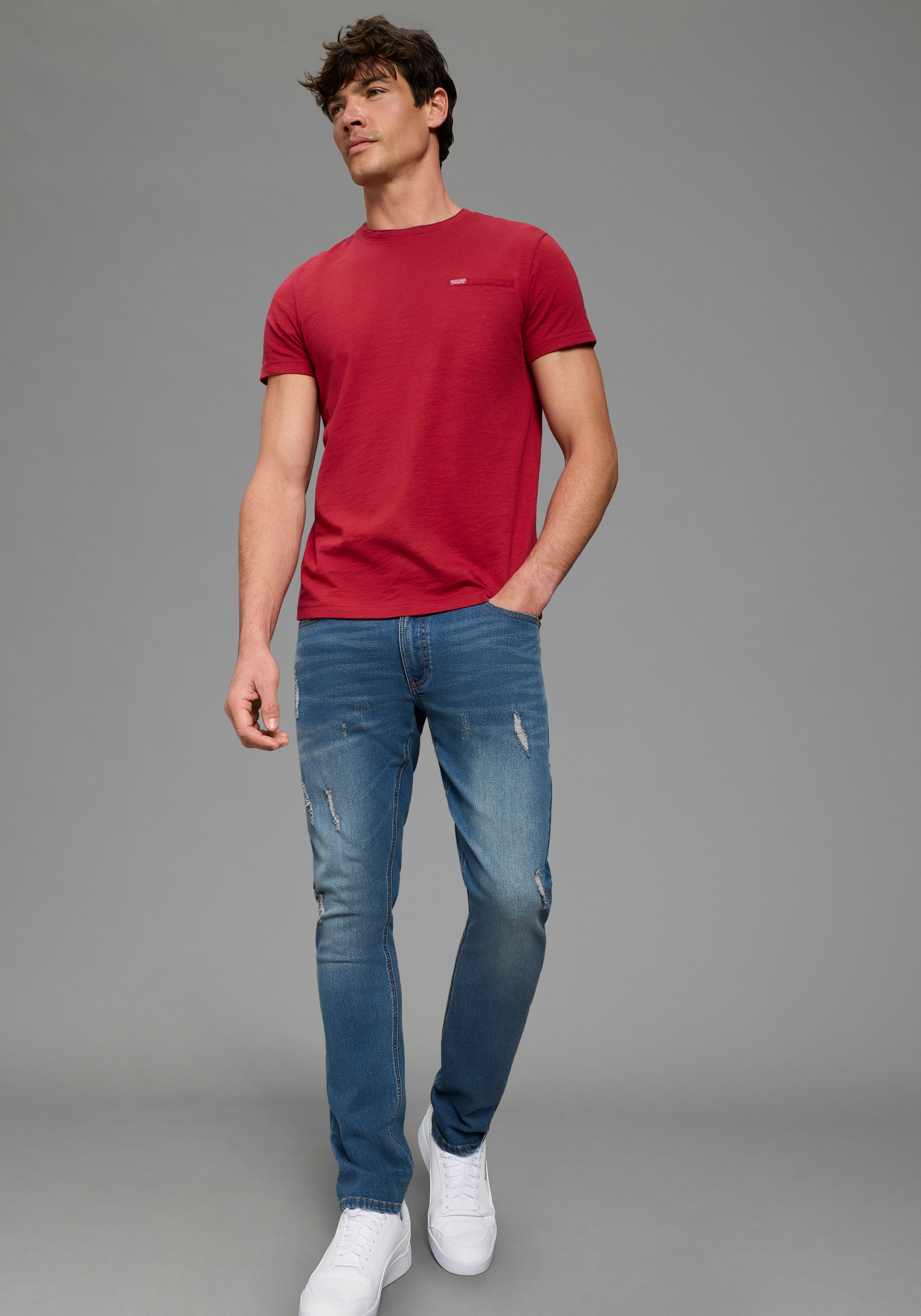 Bruno Banani T-shirt Mit Doppelkragen und Zierbrusttasche