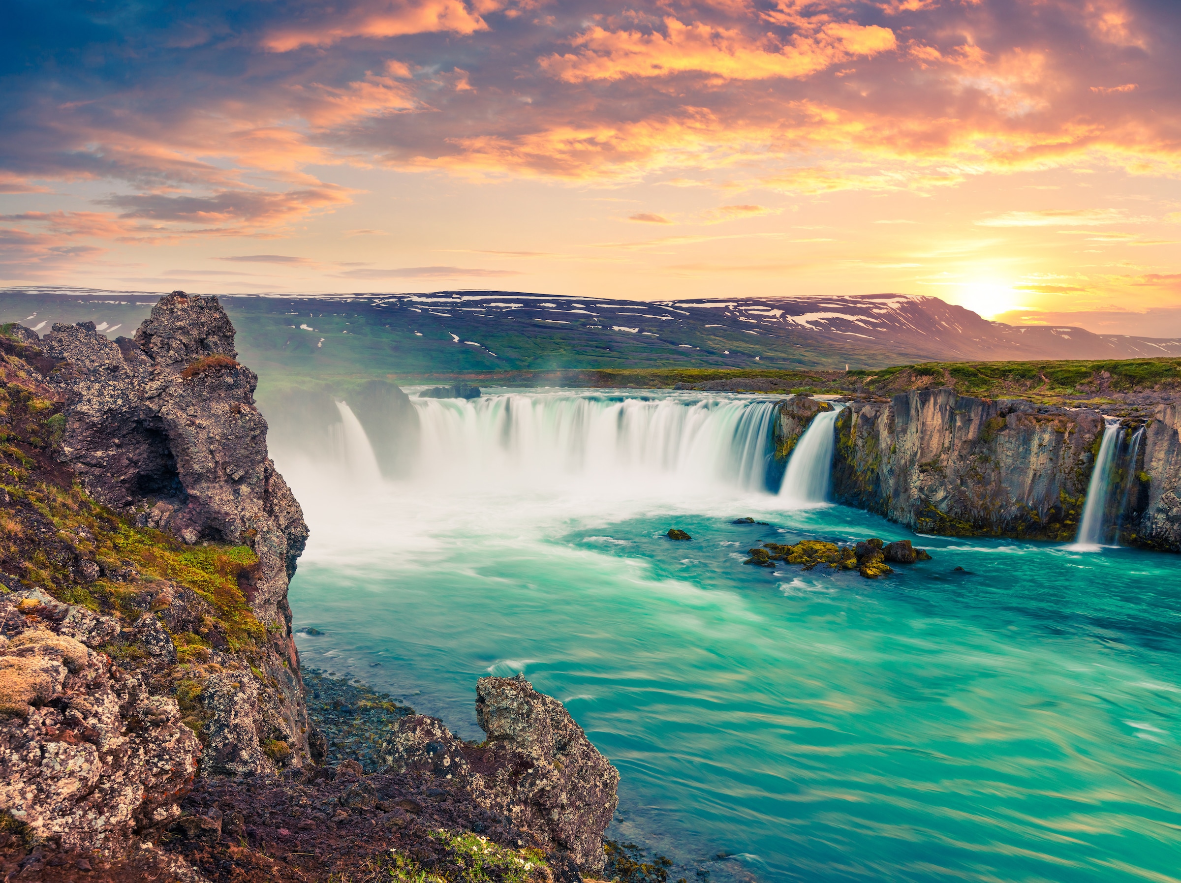 Image of Papermoon Fototapete "Godafoss Waterfall Iceland" glatt