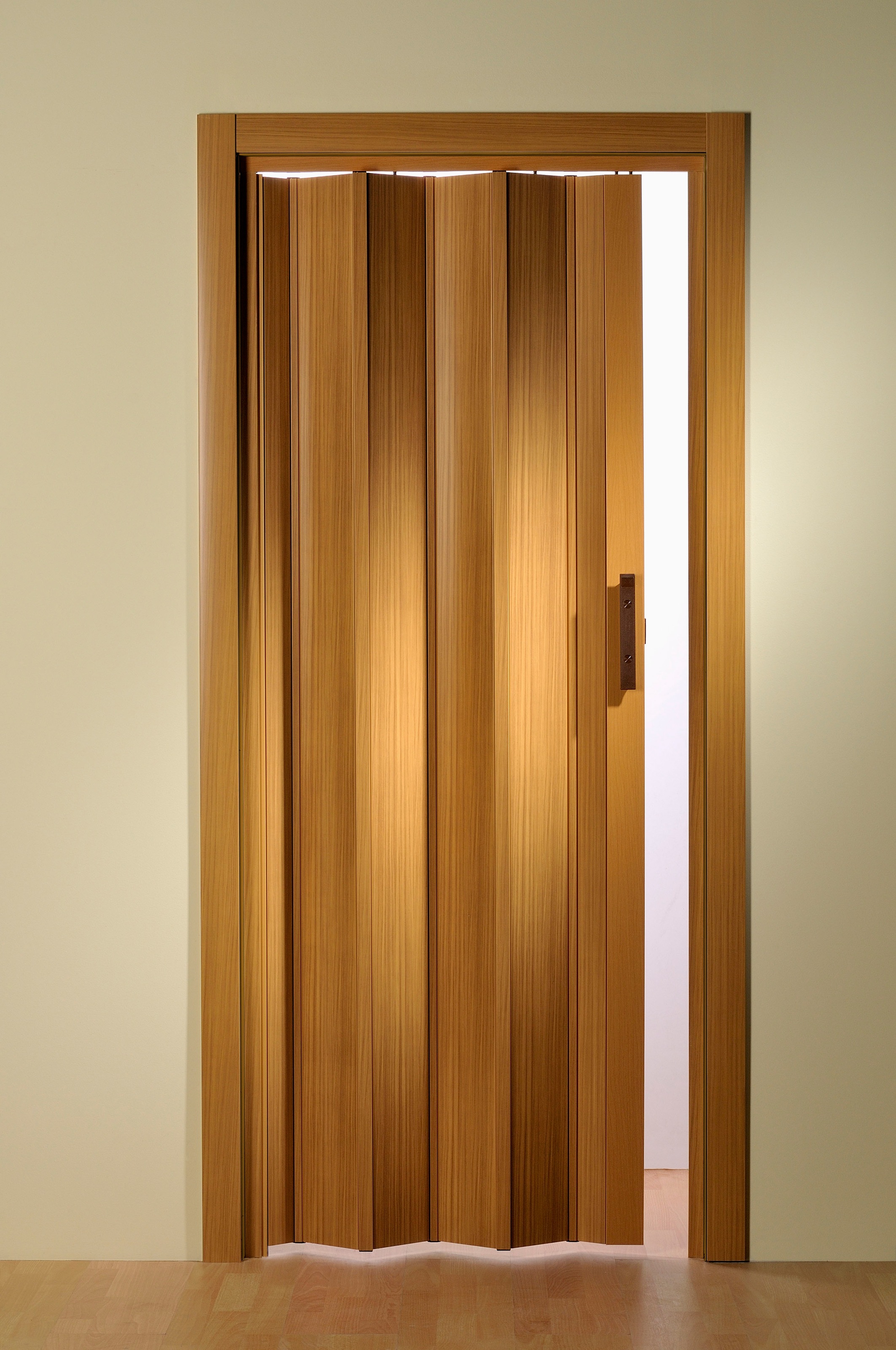 Image of Forte Falttür, Höhe nach Mass, Buchefarben ohne Fenster bei Ackermann Versand Schweiz