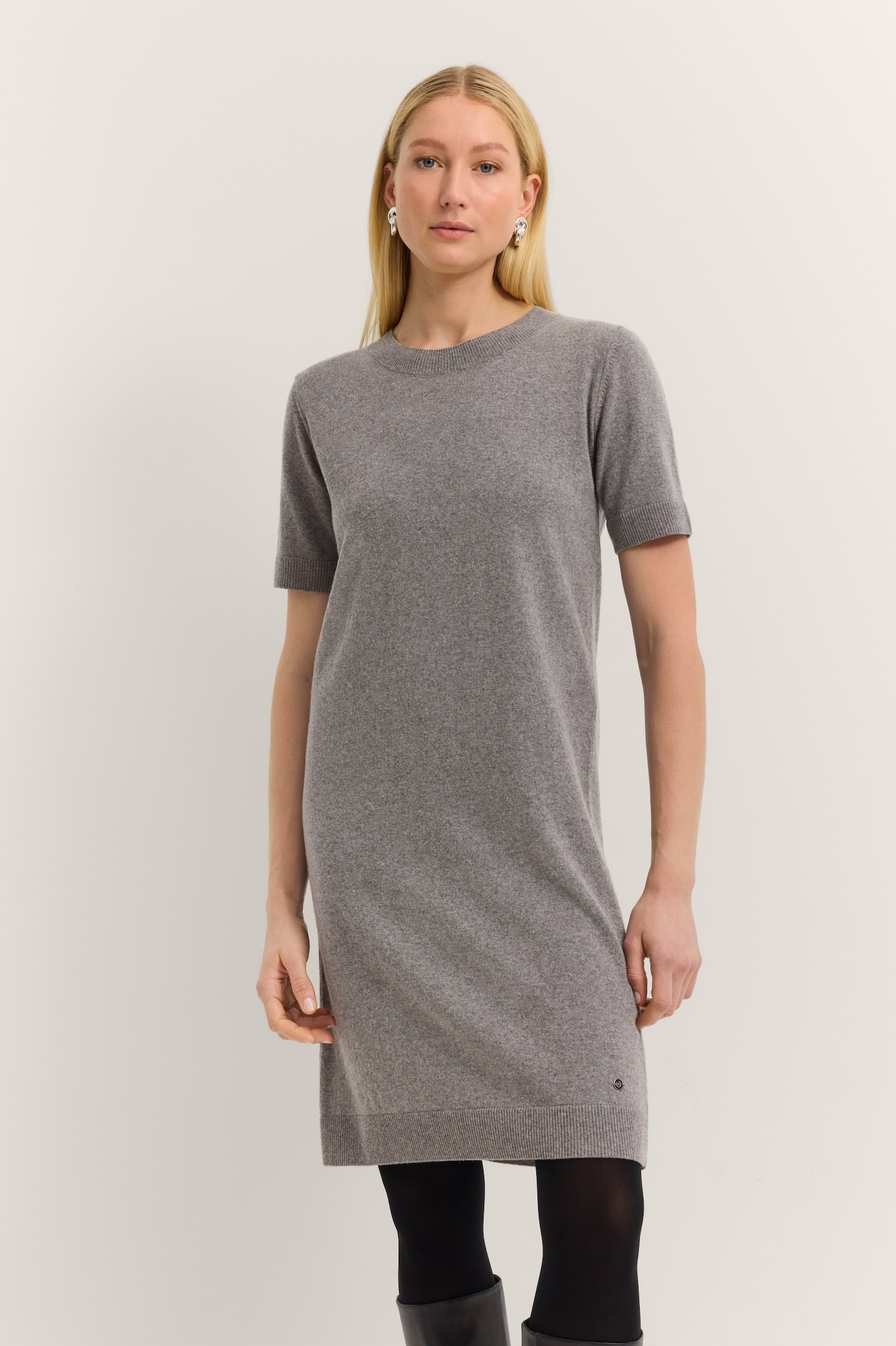 Image of bugatti Strickkleid "Rundhalsausschnitt" aus einem edlen Wolle-Kaschmir-Mix