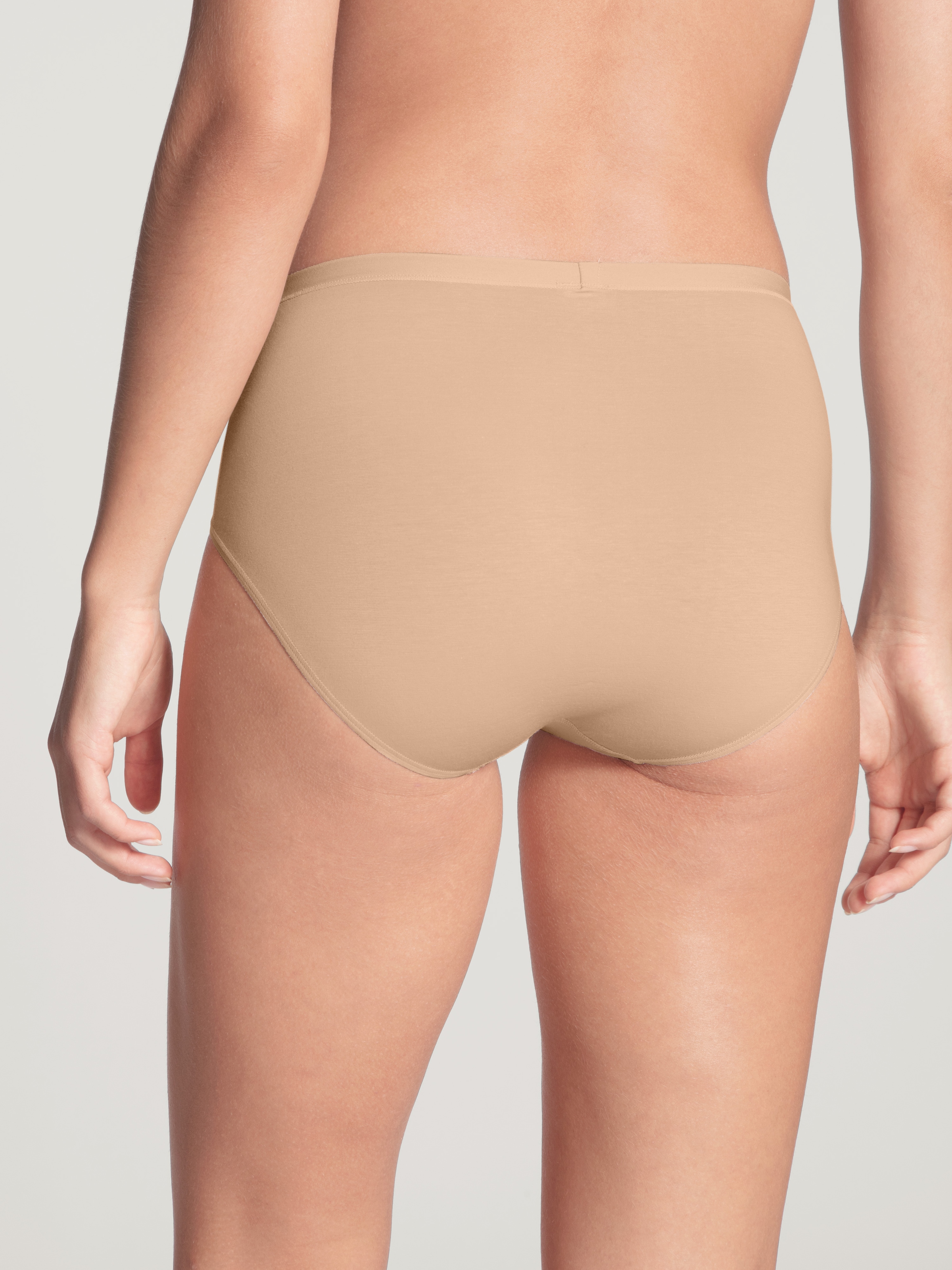 CALIDA High-Waist-Slip »Natural Comfort«, mit natürlichem Glanz und glattem Griff