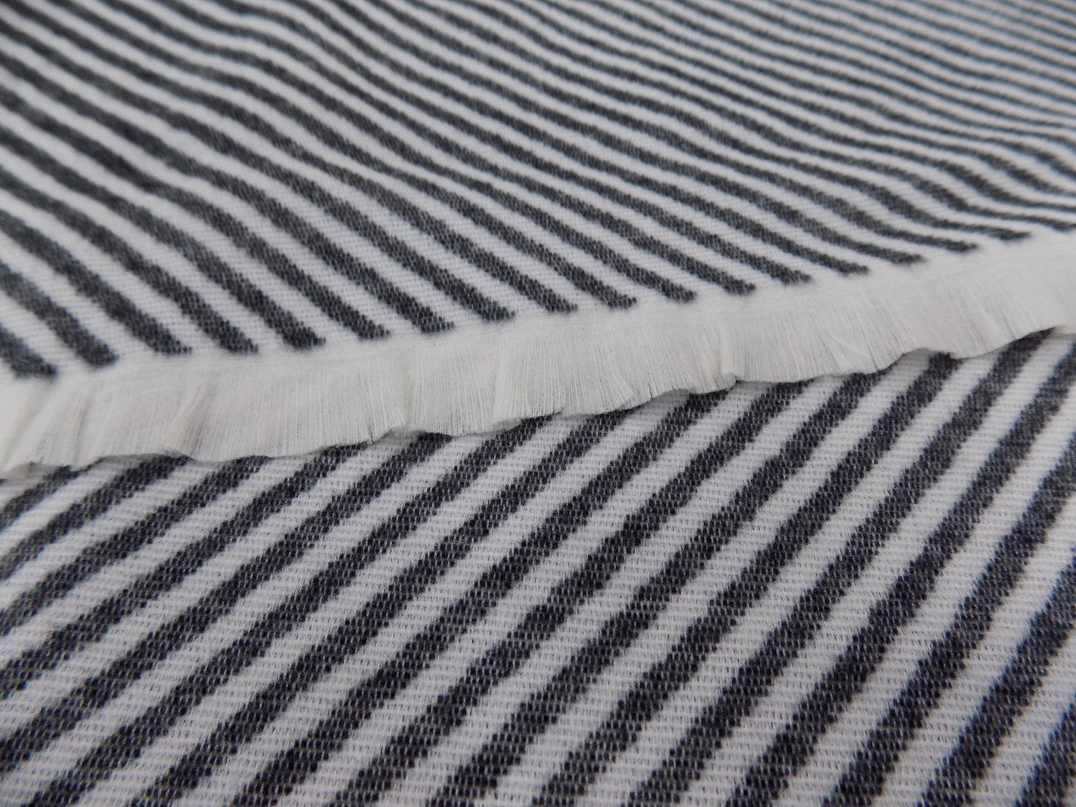 Adam Wohndecke »Stripes«, GOTS zertifiziert - aus Bio-Baumwolle, Kuscheldecke