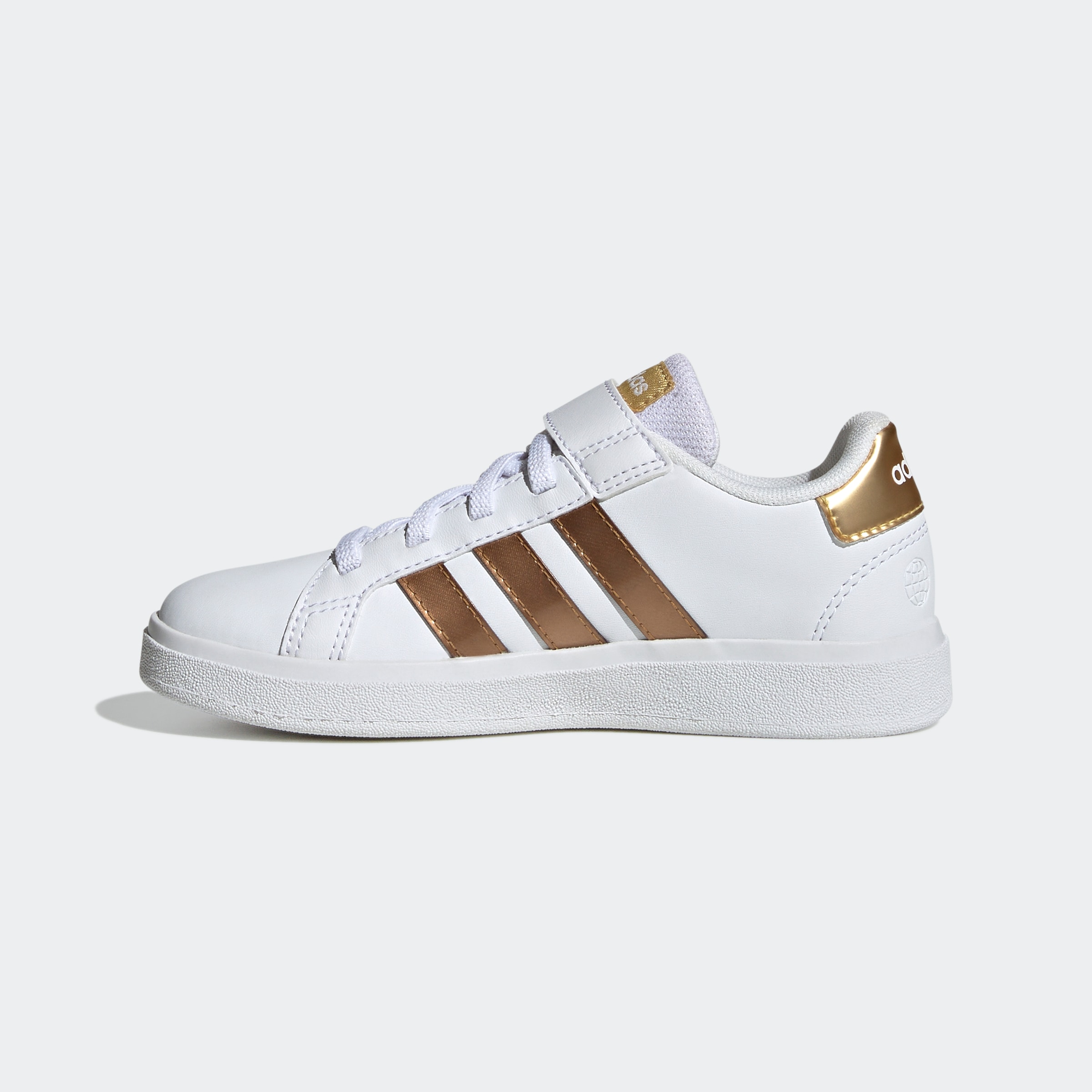 adidas Sportswear Sneaker »GRAND COURT SUSTAINABLE LIFESTYLE COURT ELASTIC LACE AND TOP STRAP«, Design auf den Spuren des adidas Superstar