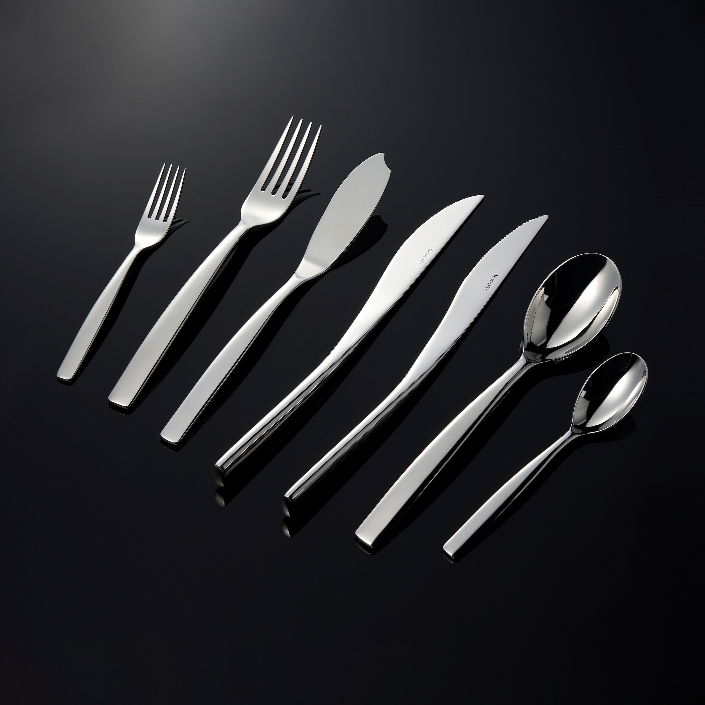 Hanseatic Besteck-Set »EXCLUSIVE« stehendes Design von Ess- und Steakmessern