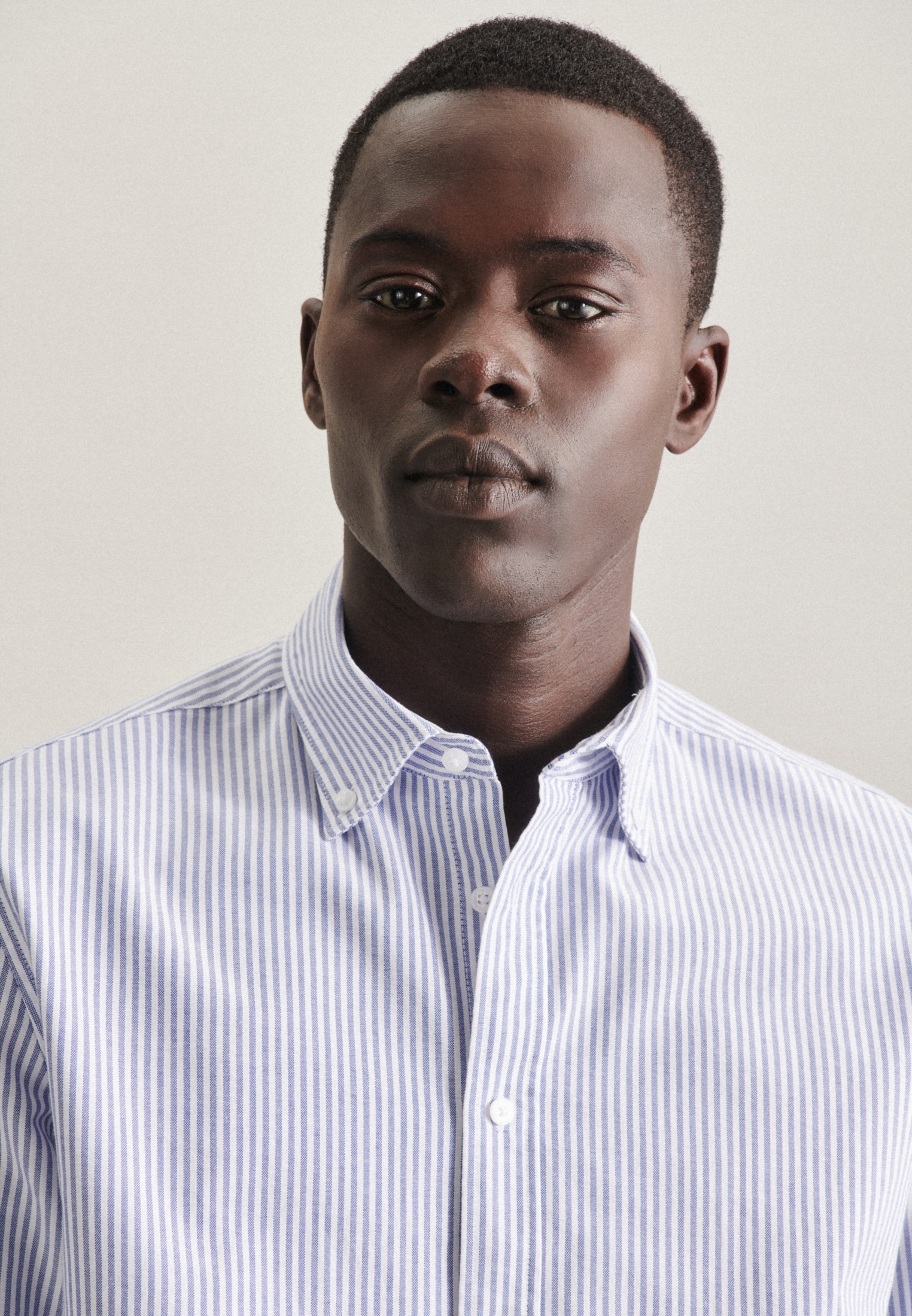 seidensticker Businesshemd »Shaped«, Shaped Langarm Button-Down-Kragen Streifen