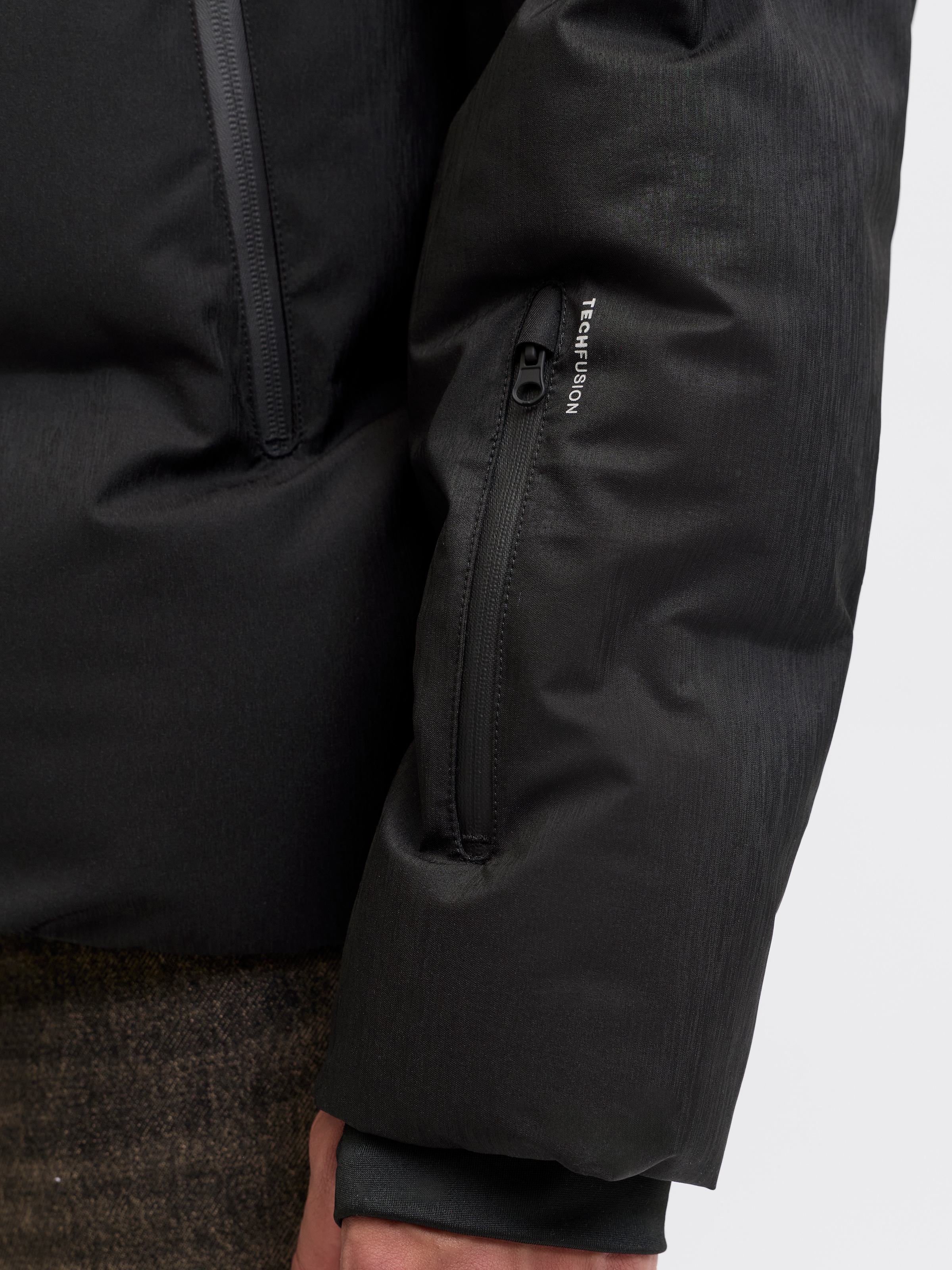 Jack & Jones Veste matelassée »JCOFUSION TECHNICAL PUFFER JACKET SN« mit Kapuze