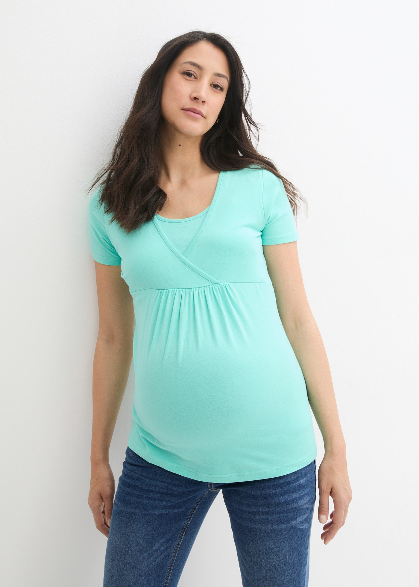 bonprix Stillshirt »2-in-1 Umstands- und Stillshirts (2er Pack?)« Packung, 2 Stk. figurumspielende Passform, mit Wickelschnitt