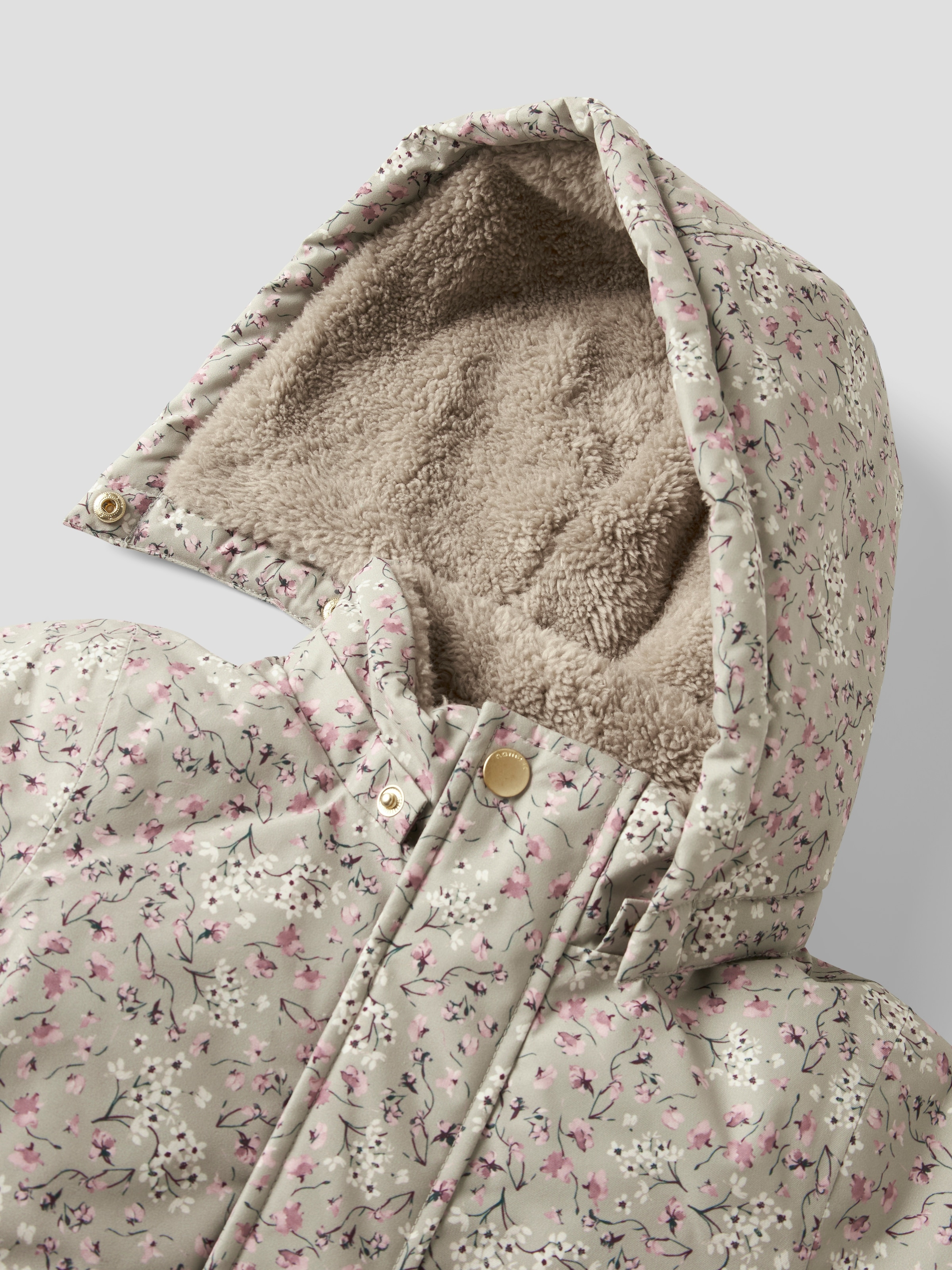 Name It Veste d'extérieur »NMFSNOW05 JACKET AOP 1FO« avec capuche reflektierende Details, wasserdicht, winddicht, atmungsaktiv