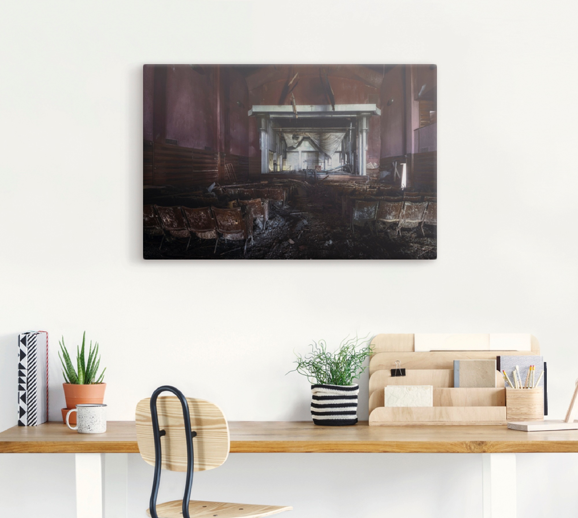 Artland Wandbild »Lost Place - Kino - verlassene Orte«, Gebäude, (1 St.), als Alubild, Outdoorbild, Leinwandbild, Poster in verschied. Grössen