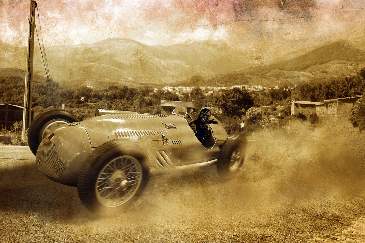 Image of Papermoon Fototapete "Altes Rennauto"