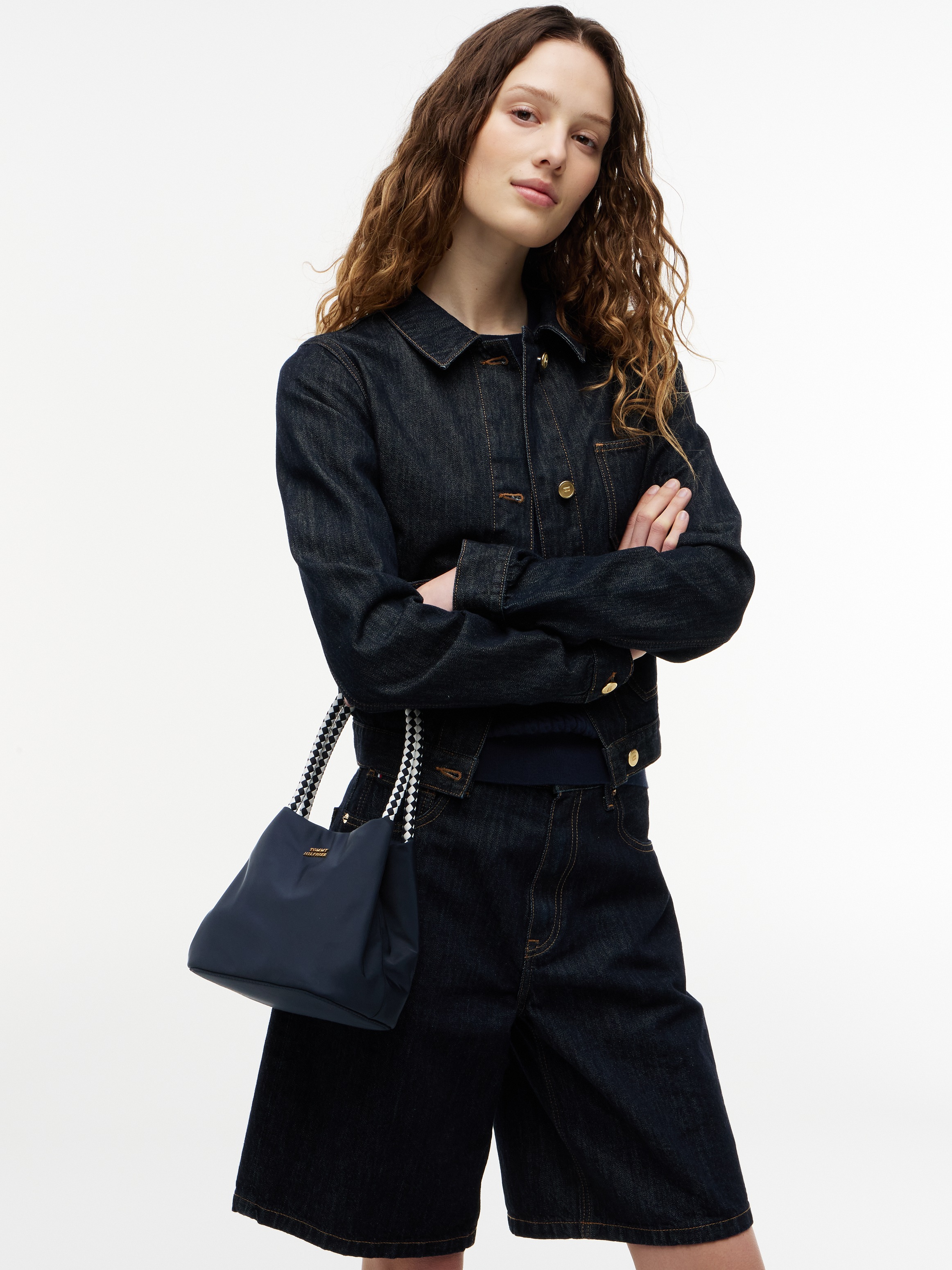 Tommy Hilfiger Women's Marina Bucket Nylon Navy in Blue