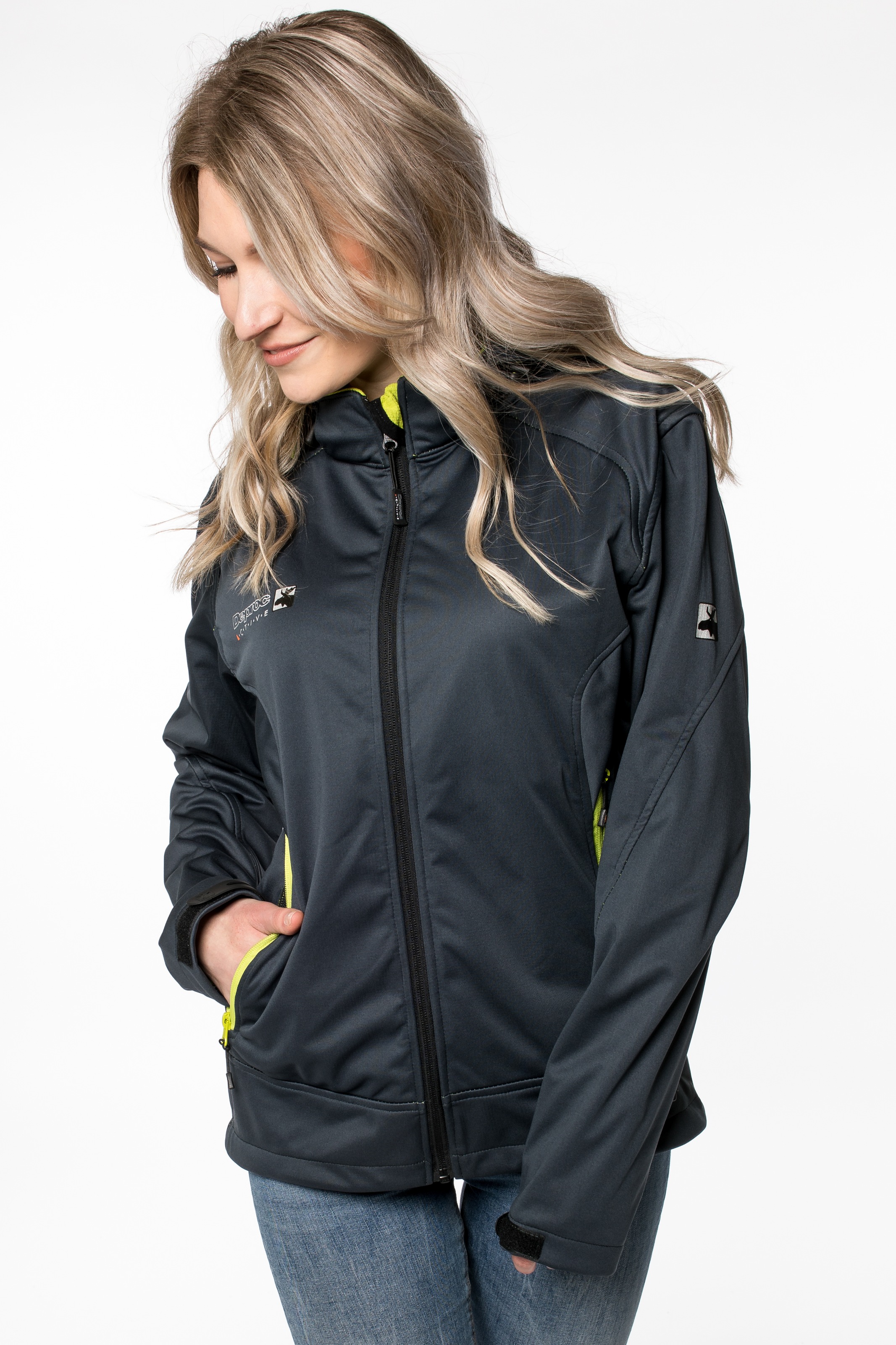 Image of DEPROC Active Softshelljacke »Downton Peak WOMEN«, auch in Grossen Grössen erhältlich bei Ackermann Versand Schweiz