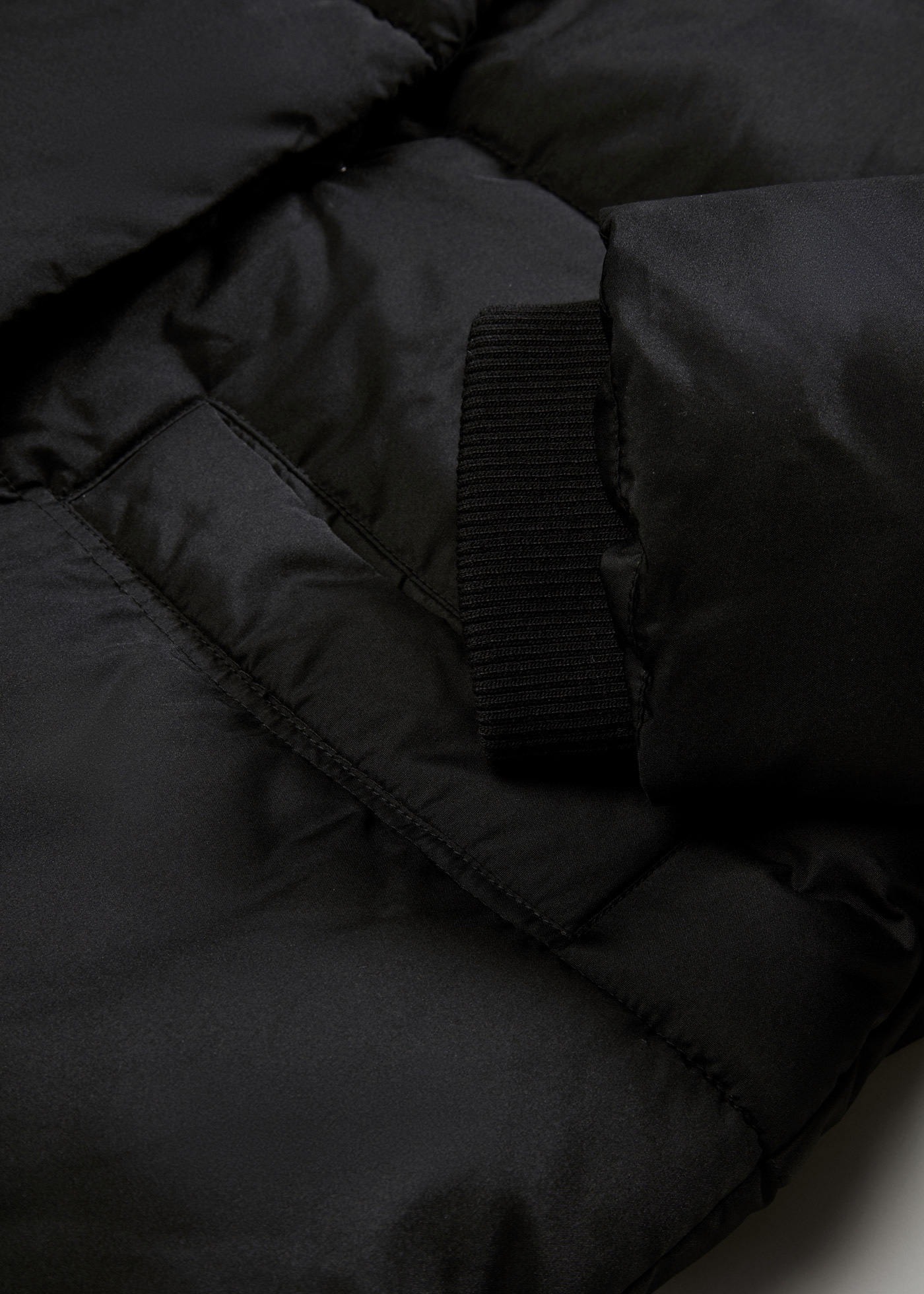 bonprix Steppmantel mit dicker Wattierung, mit Kapuze, Oversize-Passform