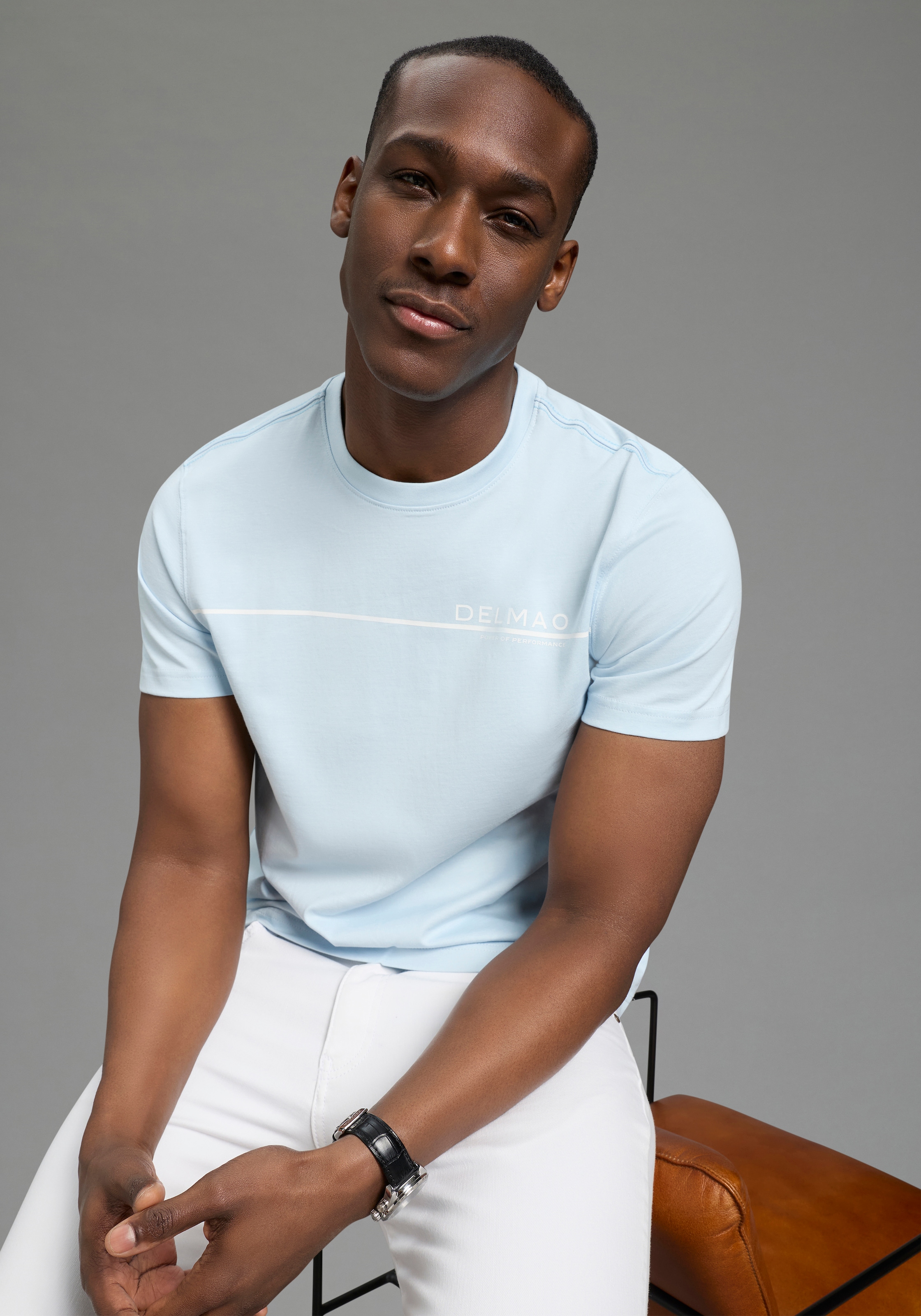 DELMAO T-shirt Kurzarm,  mit coolem Print,  Rundhalsausschnitt,  aus 100% Baumwolle