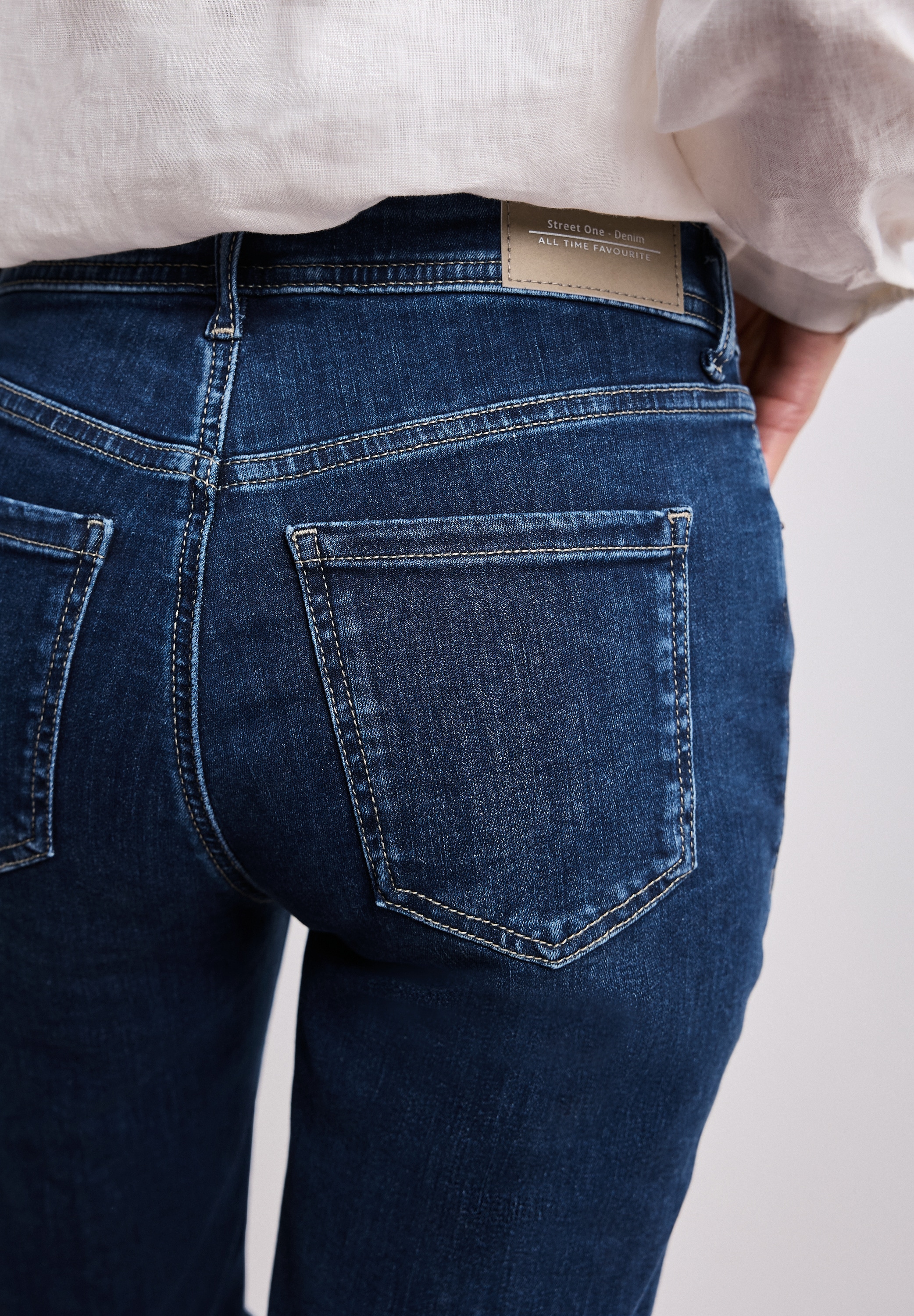 STREET ONE Bermuda »Style Jane«  Bermuda jean slim avec revers