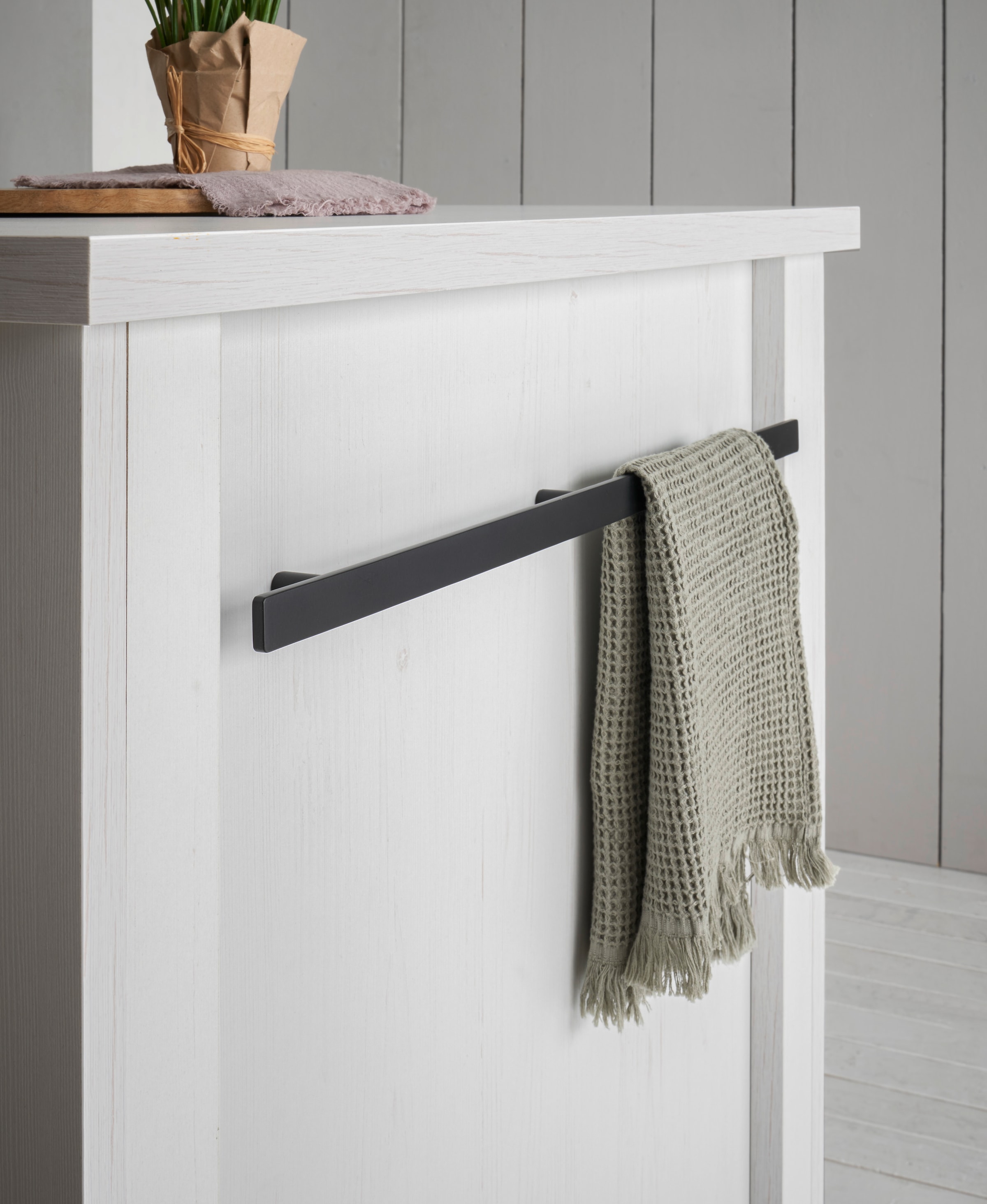 Home affaire Kücheninsel »Florenz, Küchenblock in Pinie Weiss, Kochinsel, Küchenarbeitsblock« Breite 161 cm, mit verschnörkeltem Metallgriff, Arbeitshöhe 92 cm