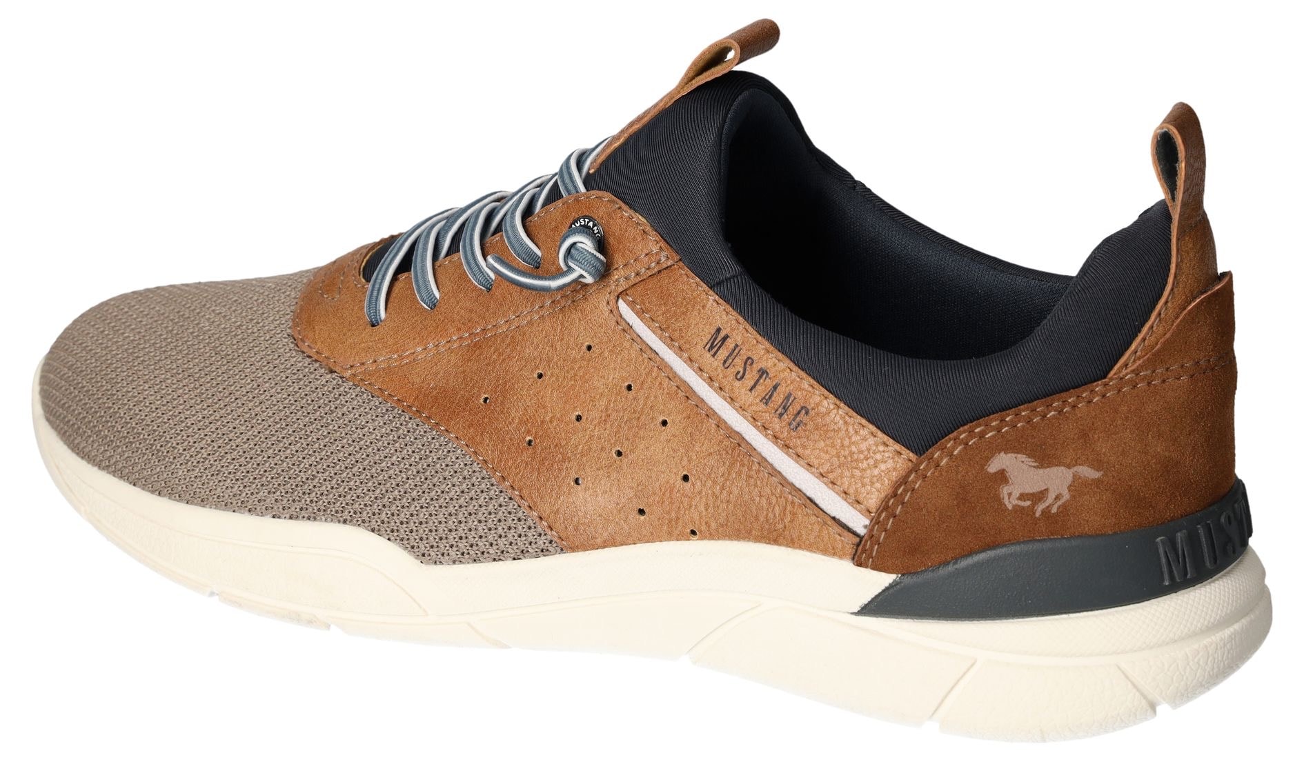 Mustang Shoes Slip-On Sneaker, mit Mustang Markenlabel, Freizeitschuh, Halbschuh, Schlupfschuh