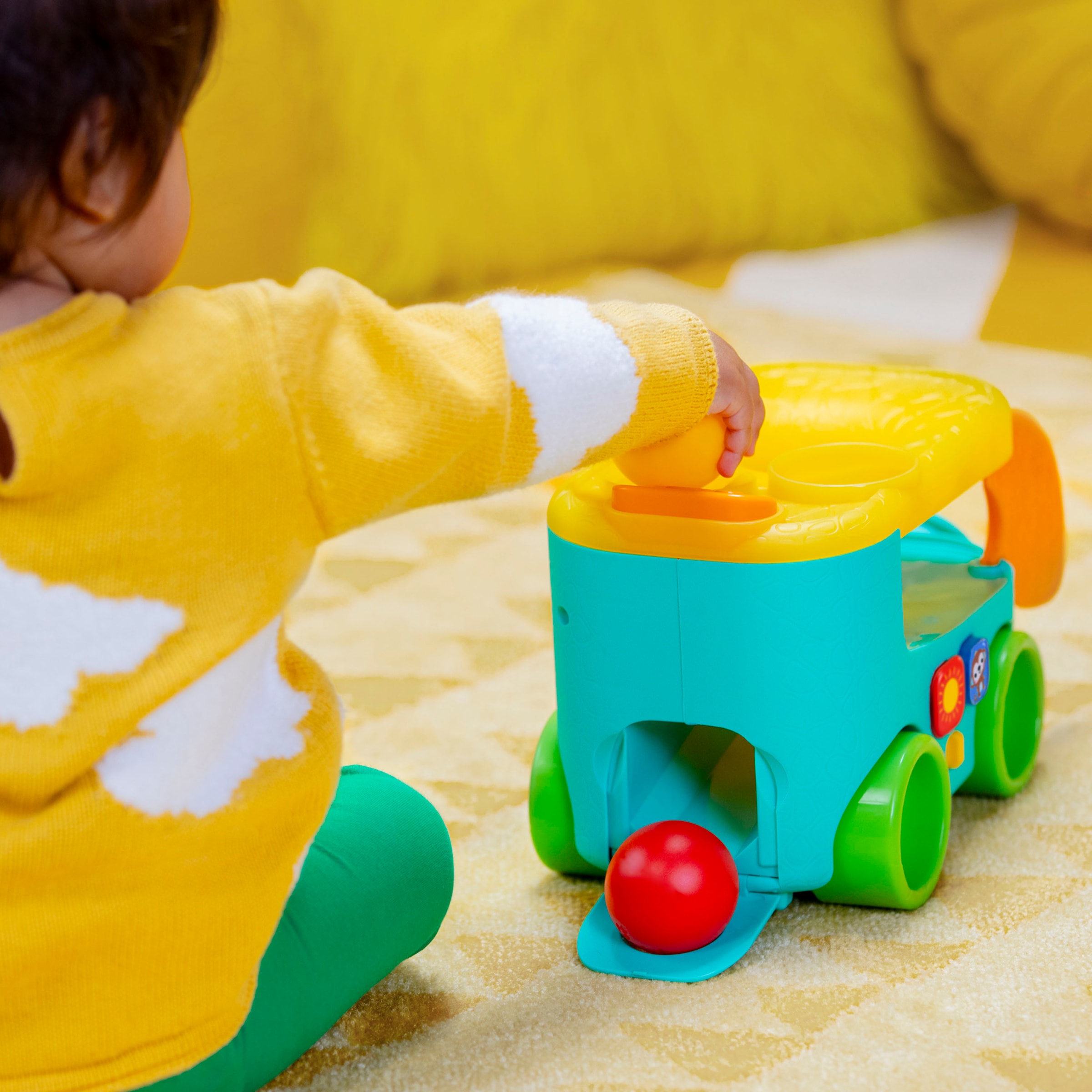 Bright Starts Jouets éducatifs »Pop & Roll Safari Bus  Ball Play Toy« mit Licht und Sound