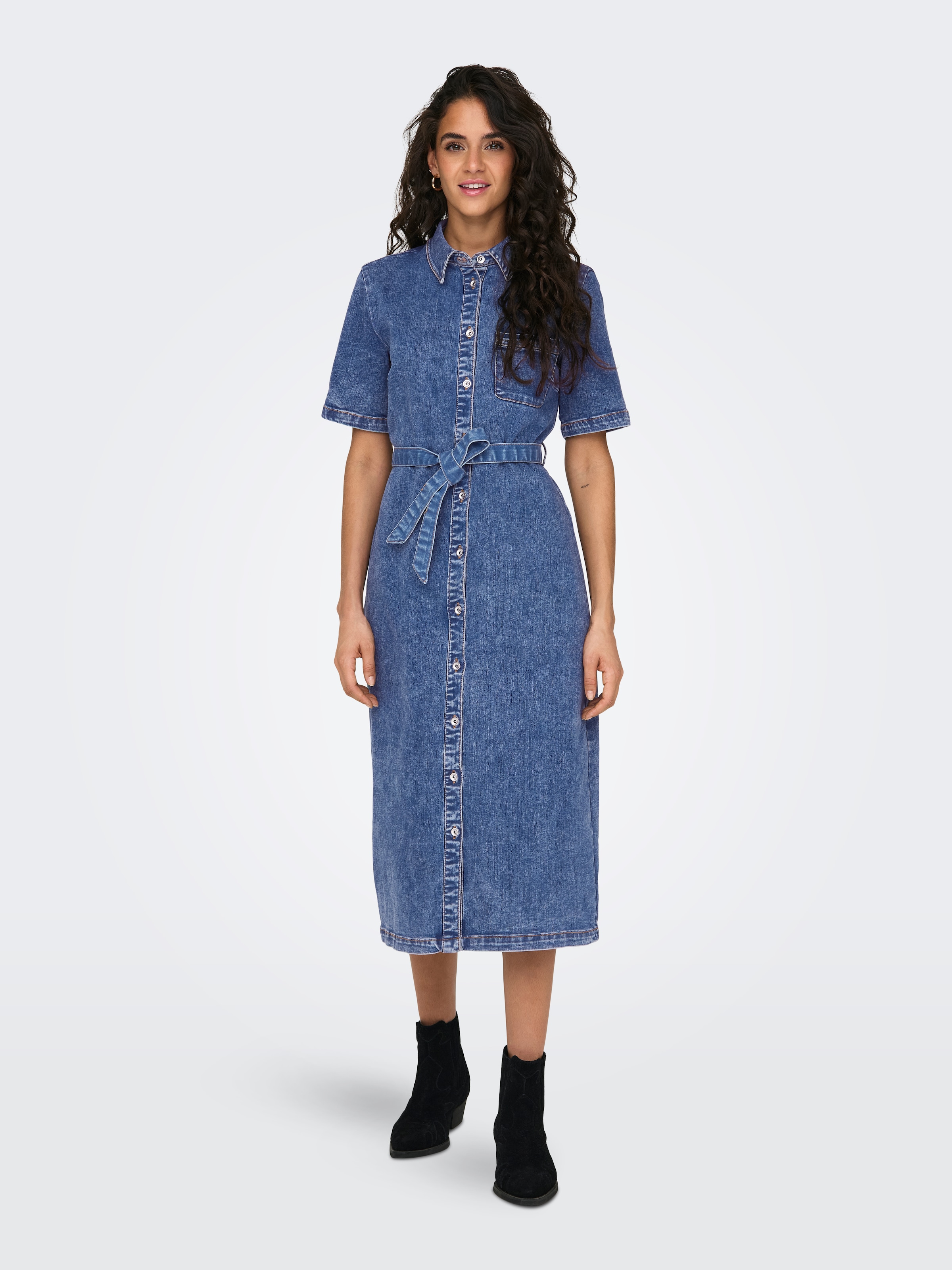 Image of ONLY Jeanskleid "ONLLANA SS LONG DRESS DNM REA258 NOOS" Brusttasche