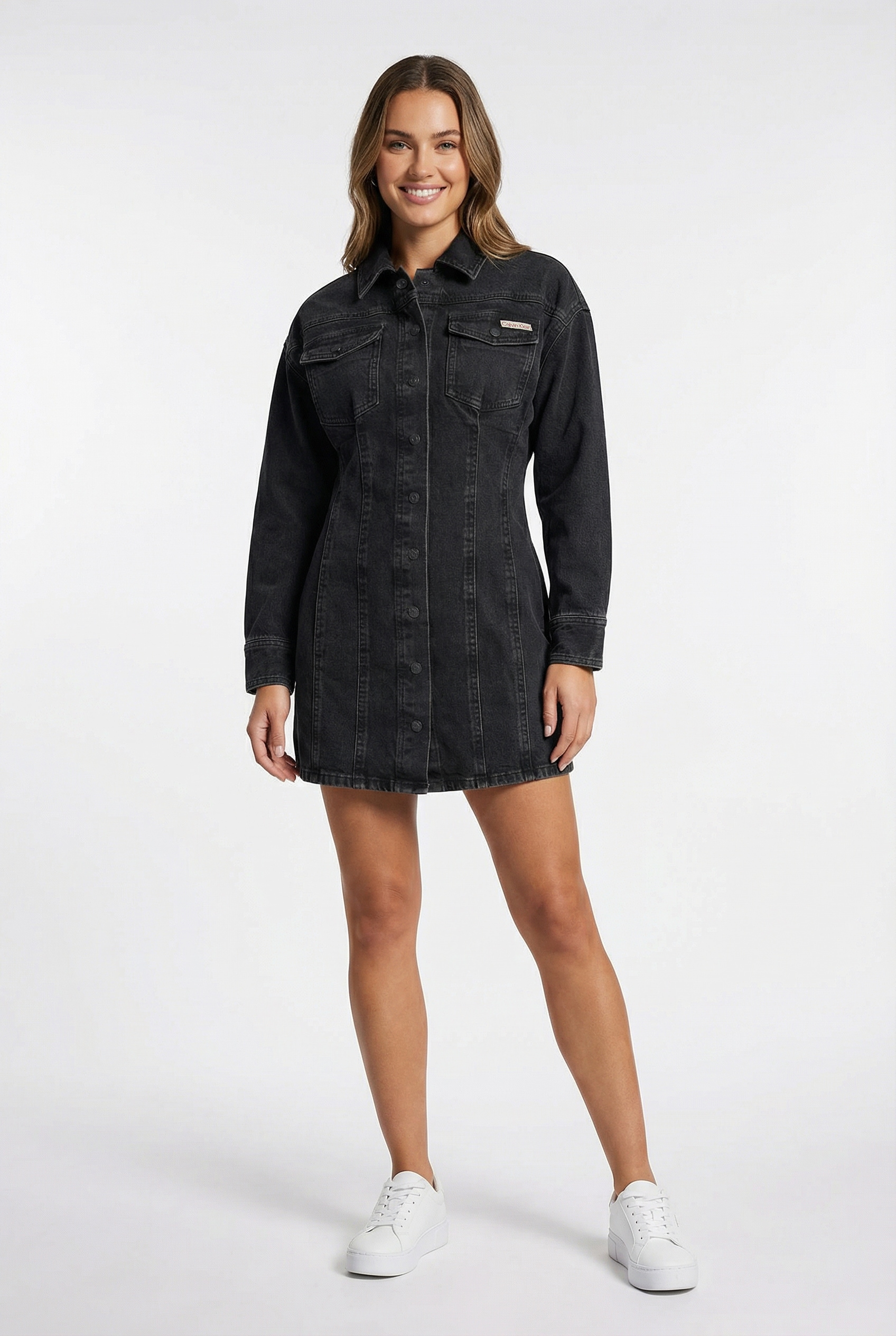 Image of Calvin Klein Jeans Jeanskleid "LS DENIM MINI DRESS" Klappentaschen Mit Rundshalsausschnitt, figurbetont