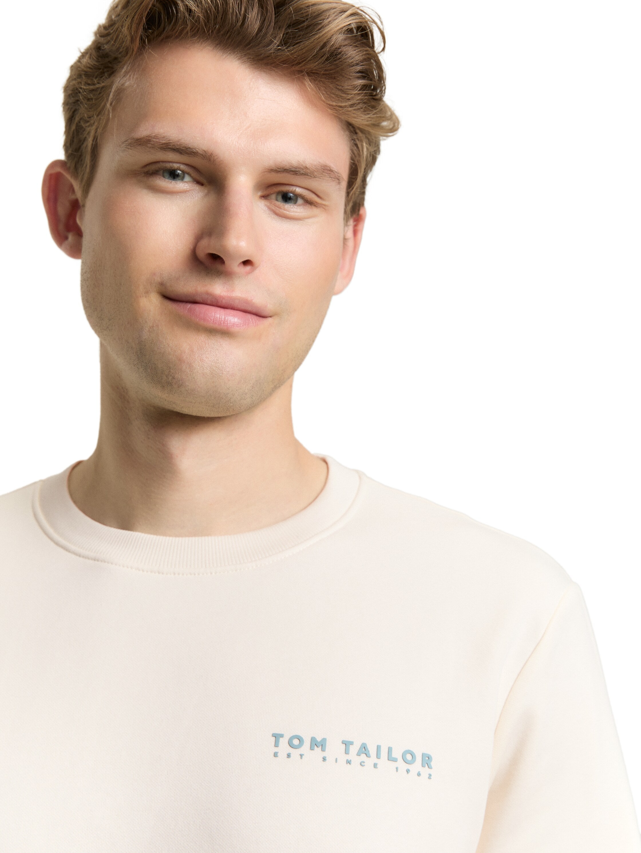 TOM TAILOR Sweat-shirt , avec broderie logo
