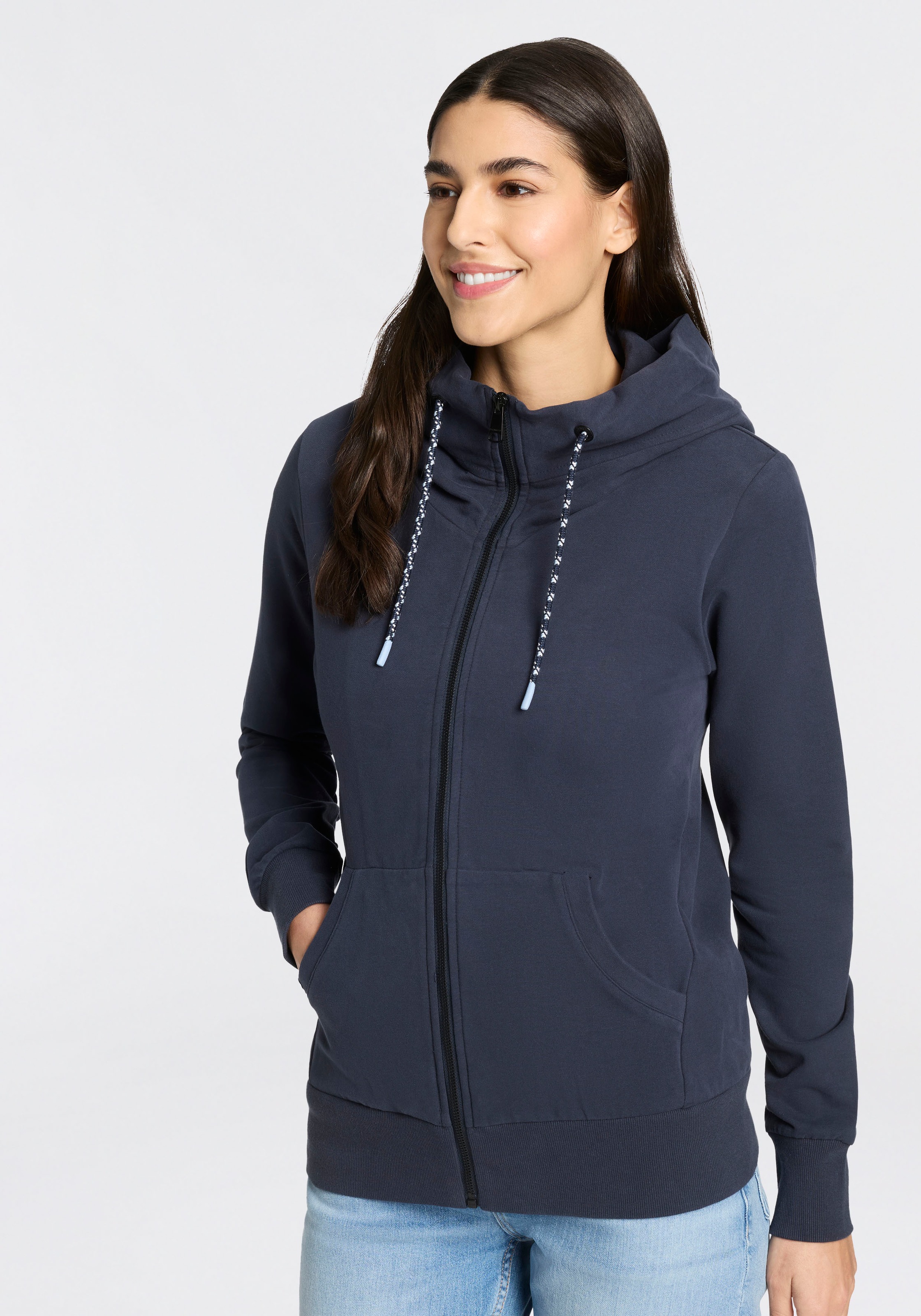 Image of Ragwear Kapuzensweatjacke "NESKIA ZIP B O" mit hochgeschnittener Kapuze mit Kordel