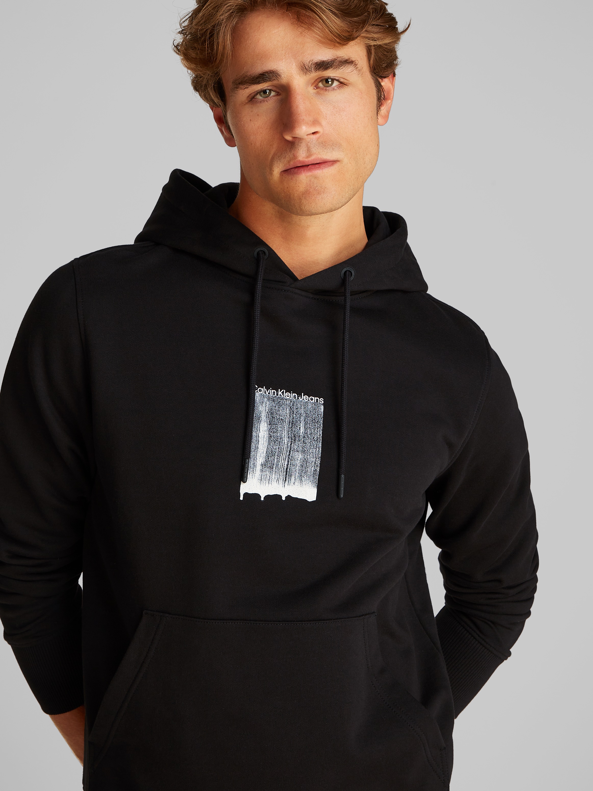 Calvin Klein Jeans Hoodie »BRUSH STROKE GRAPHIC HOODIE«, mit Logodruck

