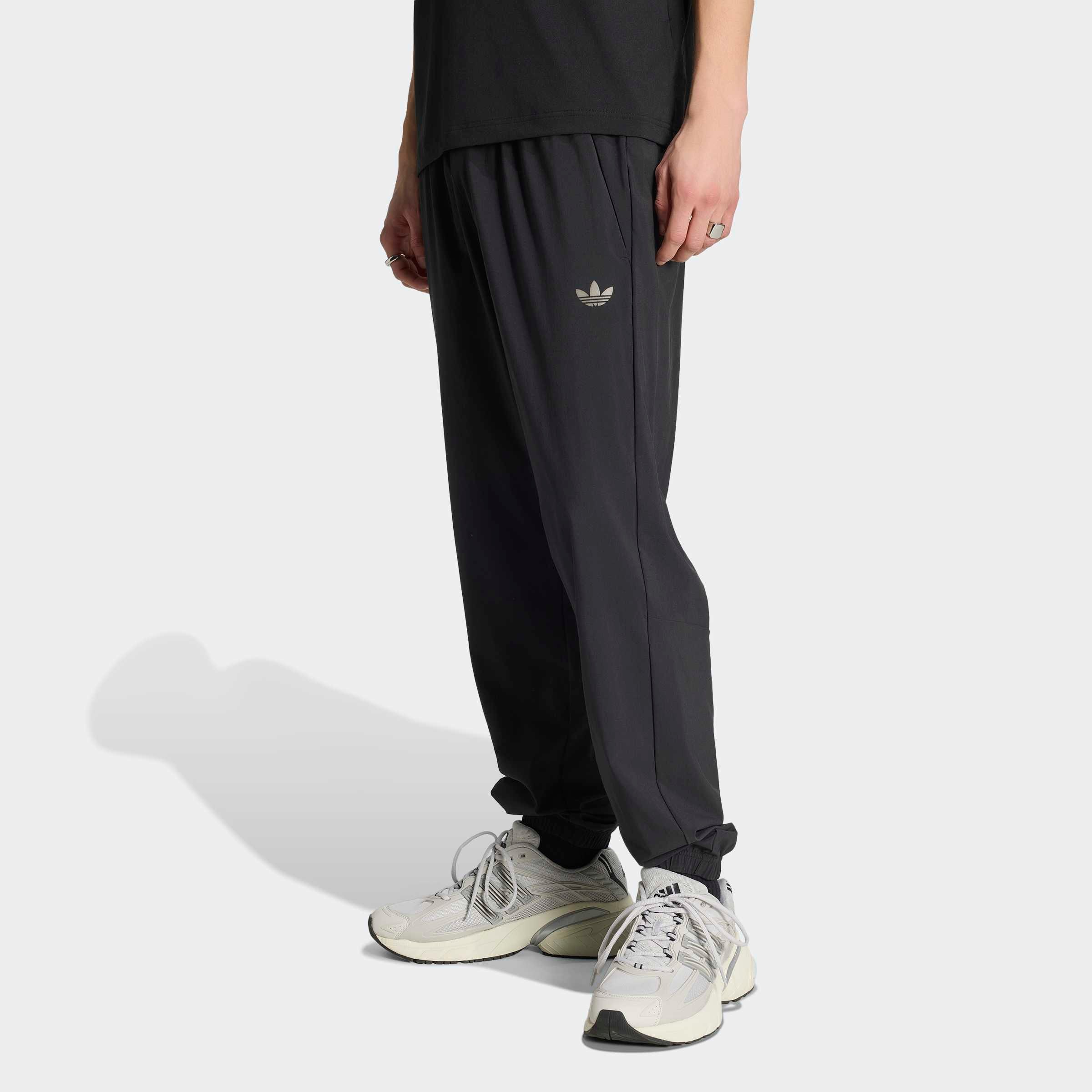 Image of adidas Originals Sporthose "TECH TREFOIL ESSENTIALS" für Erwachsene, sportlicher Stil, aus Polyester und Elasthan