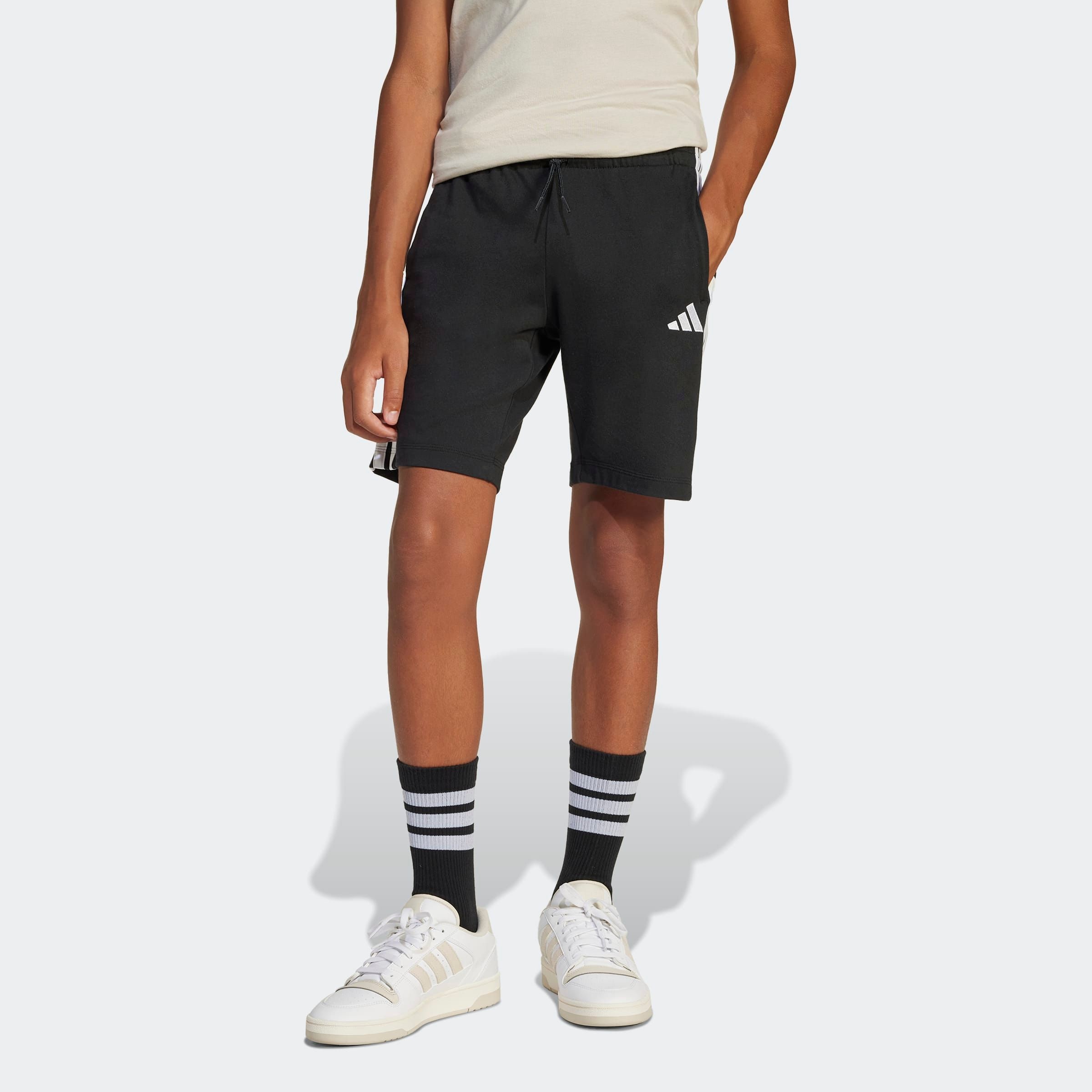 Image of adidas Sportswear Shorts "J 3S KN SH 210" sportlicher Stil, für Kinder, aus Baumwolle, atmungsaktiv