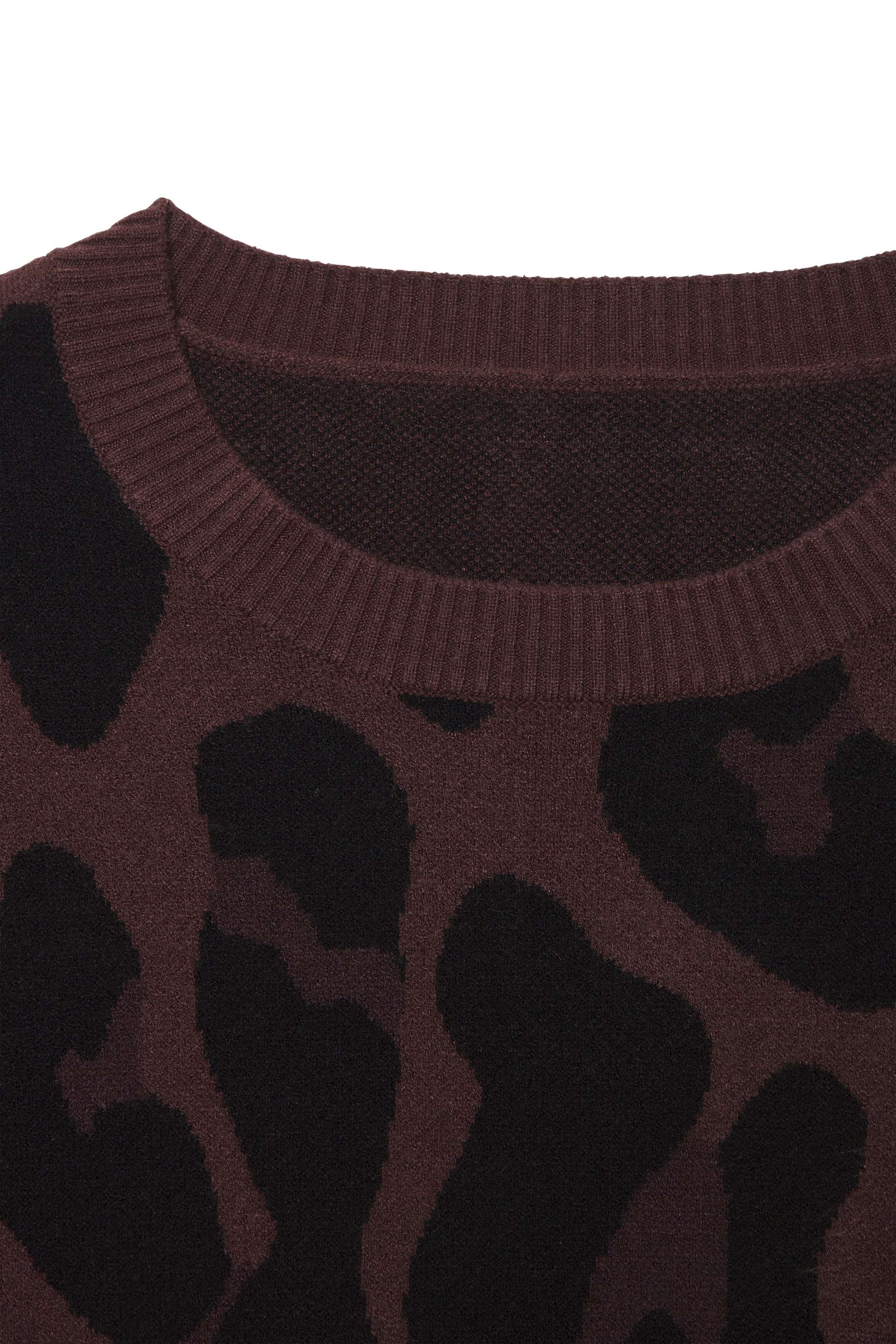 LASCANA Kurzarmpullover »mit Leomuster und weiten Ärmeln« Strickpullover mit Animalmuster, lockerer Rundhalspullover, modisch