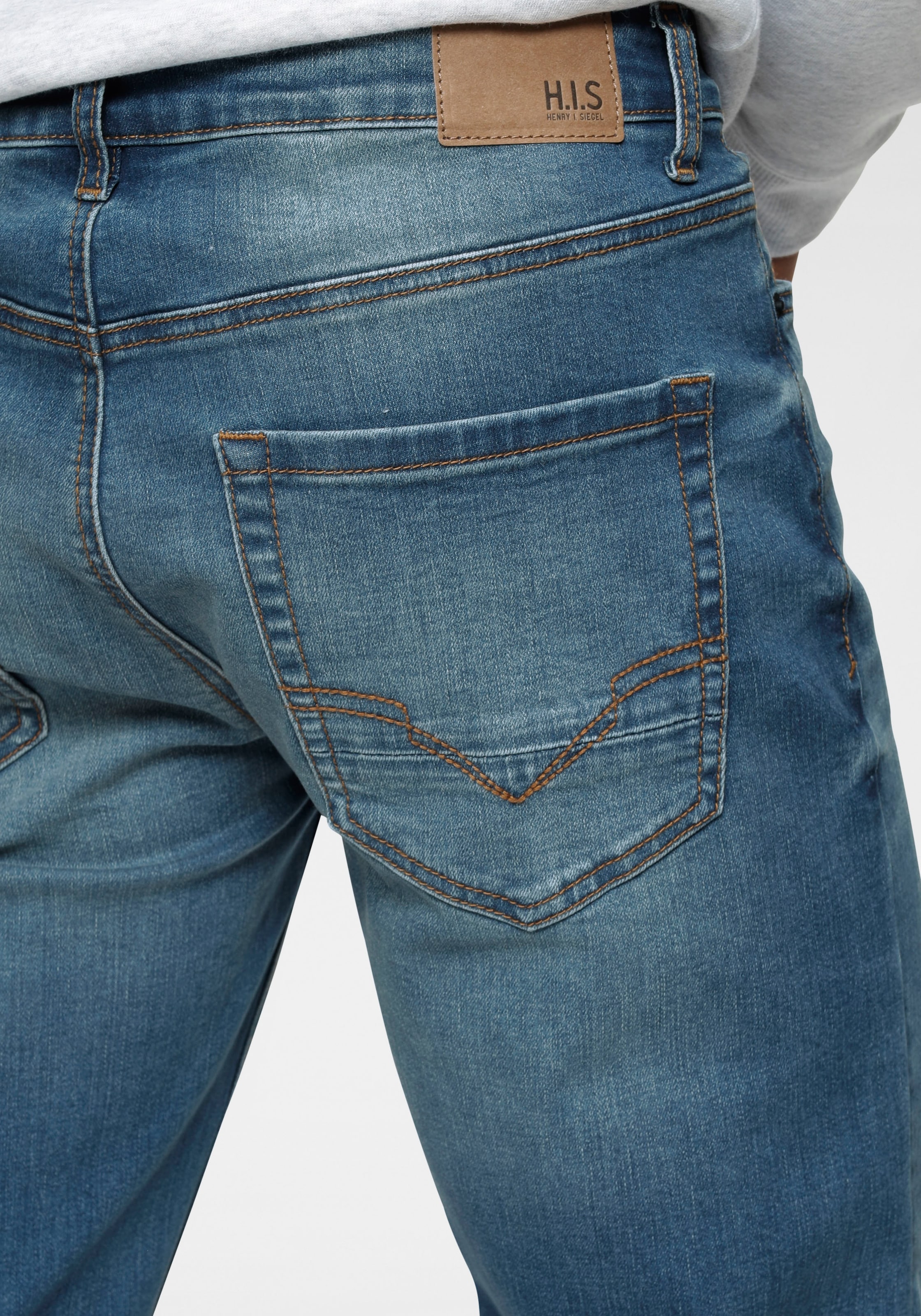 H.I.S Straight-Jeans »DIX«, Ökologische, wassersparende Produktion durch Ozon Wash