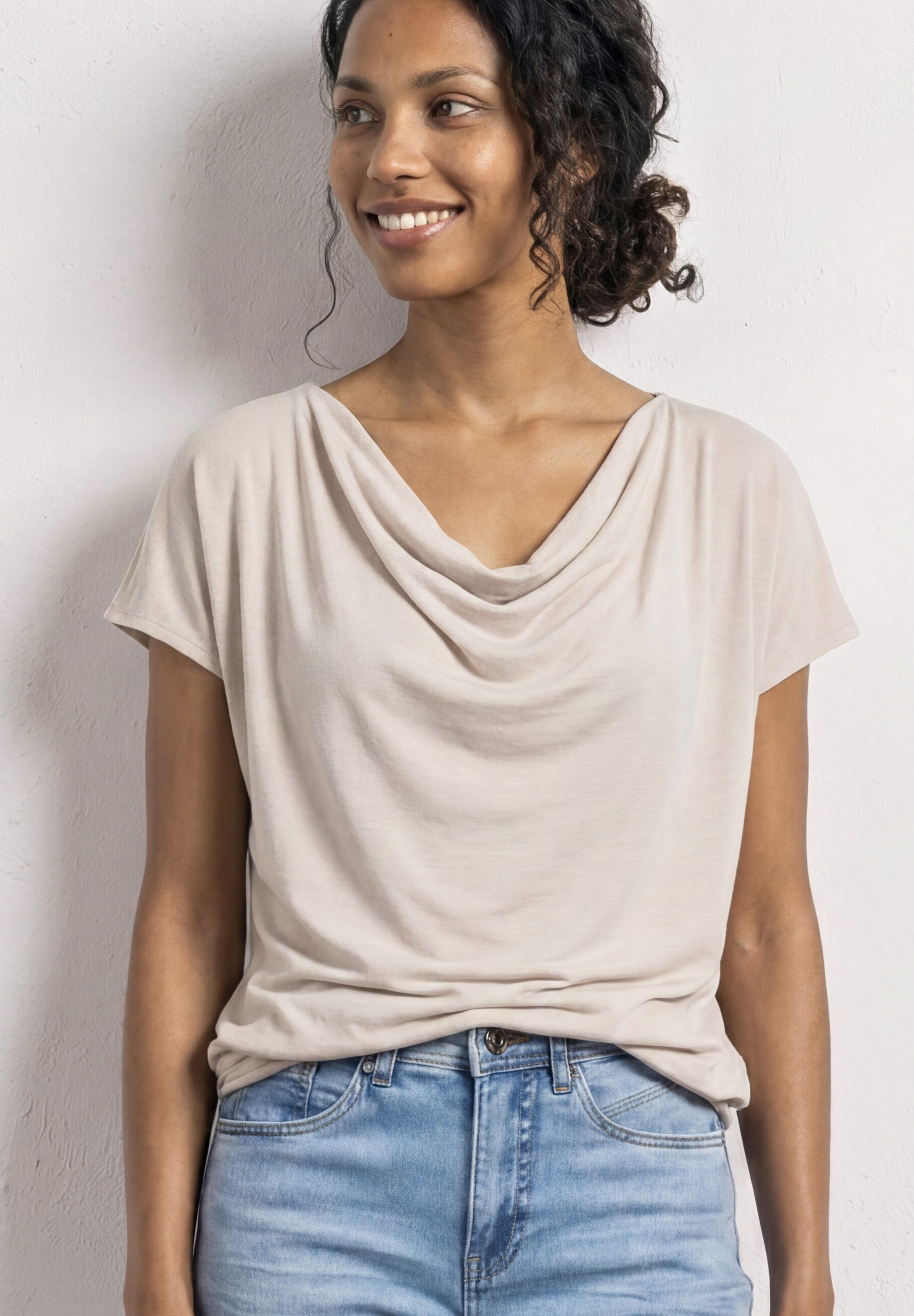Image of STREET ONE Kurzarmshirt Sommershirt mit Wasserfall-Front und im Silk-Look