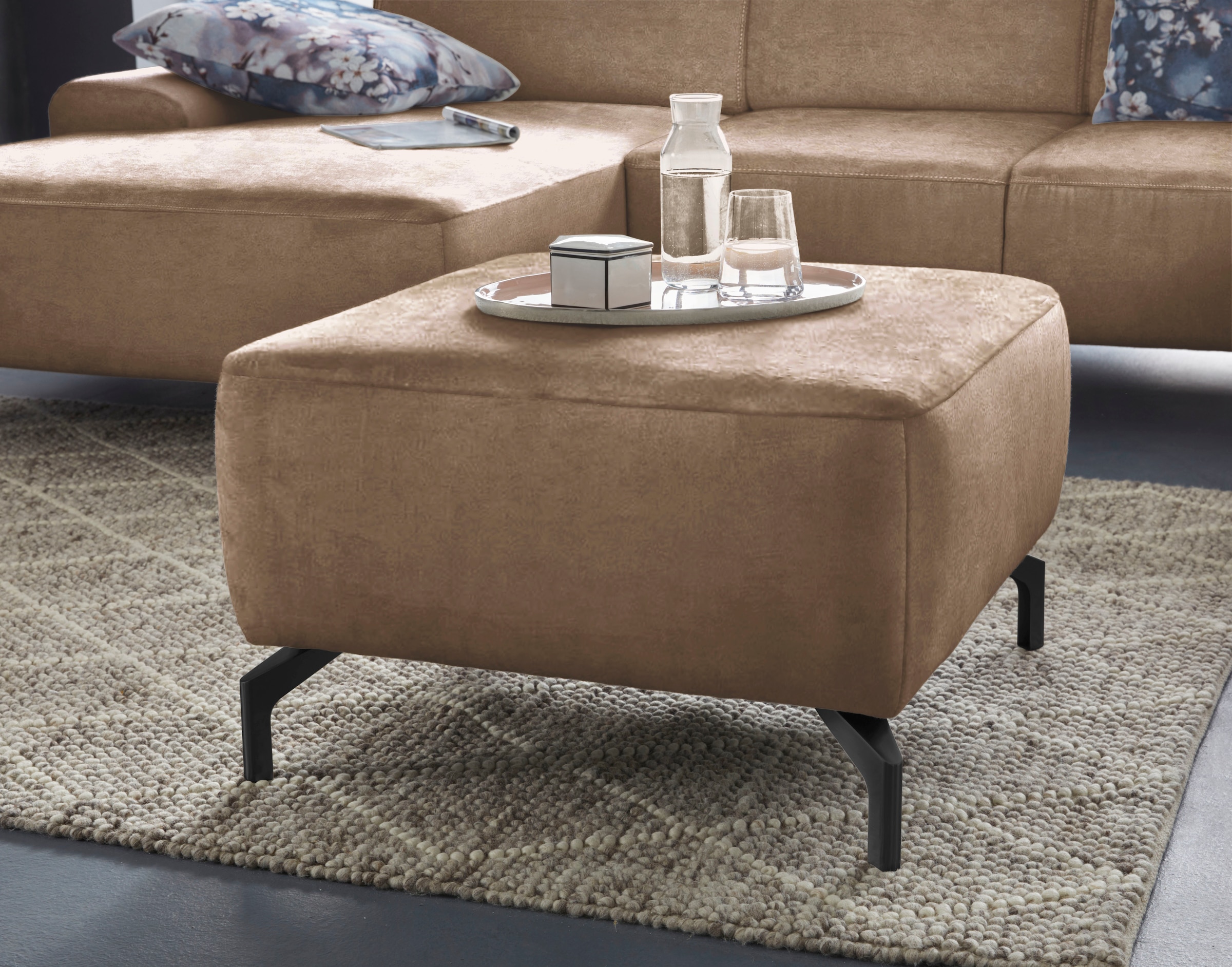 Image of sit&more Hocker "Gizeh" Fusshöhe 15 cm, wahlweise in 2 unterschiedlichen Fussfarben