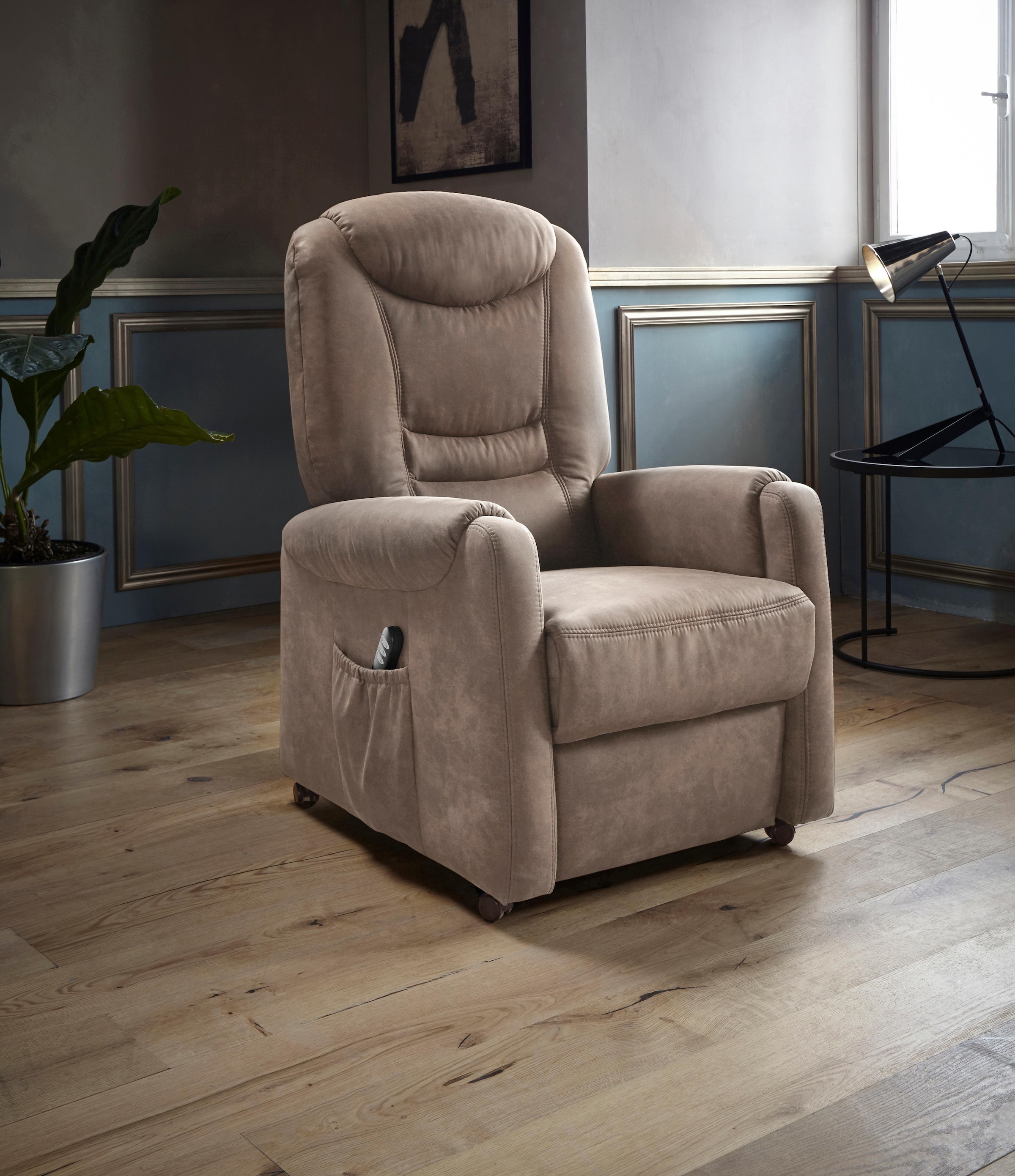 Image of sit&more TV-Sessel "Morten" in Grösse S, wahlweise mit Motor und Aufstehhilfe